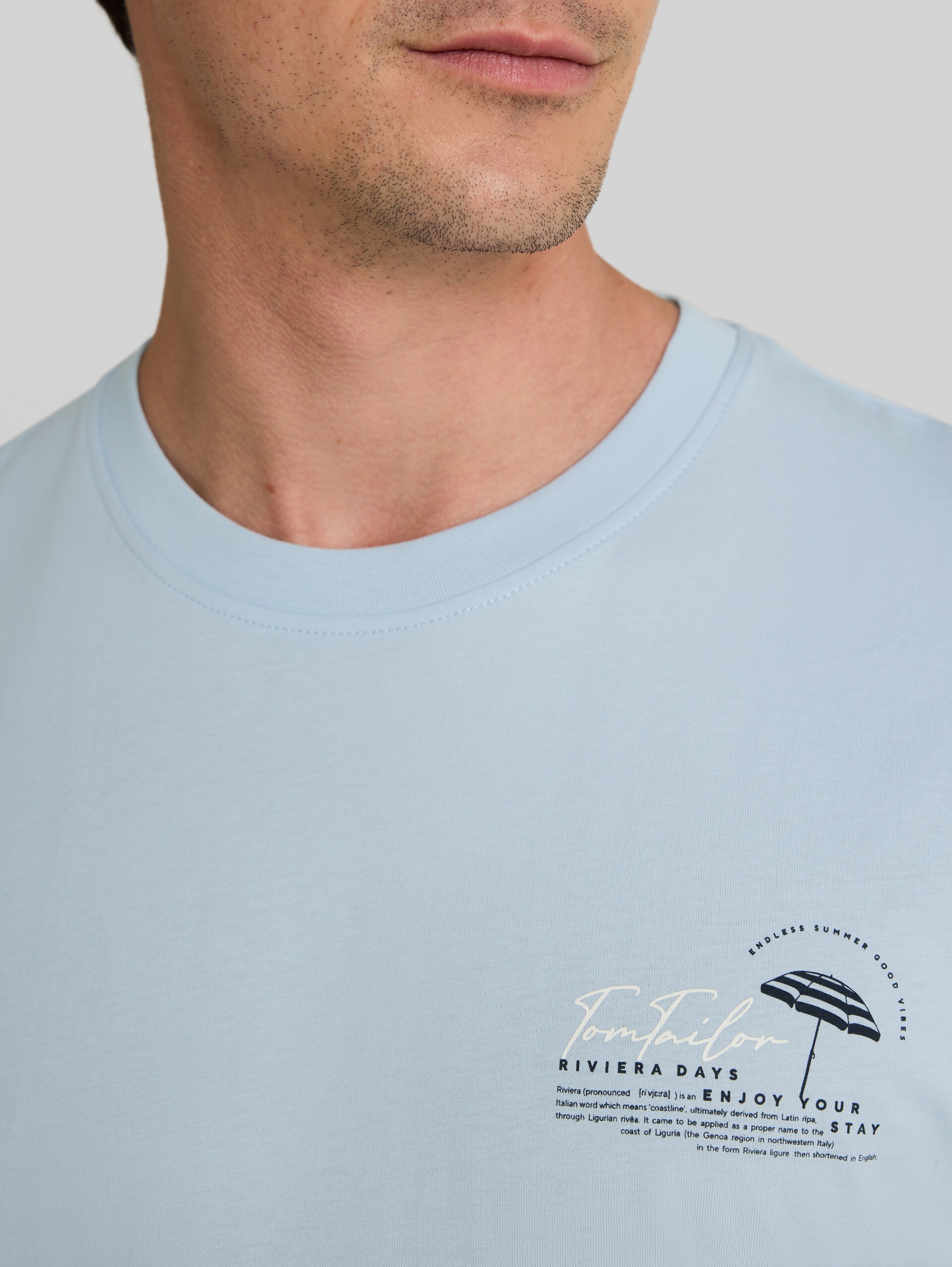 T-shirt with print - light blue grey - Detail model view