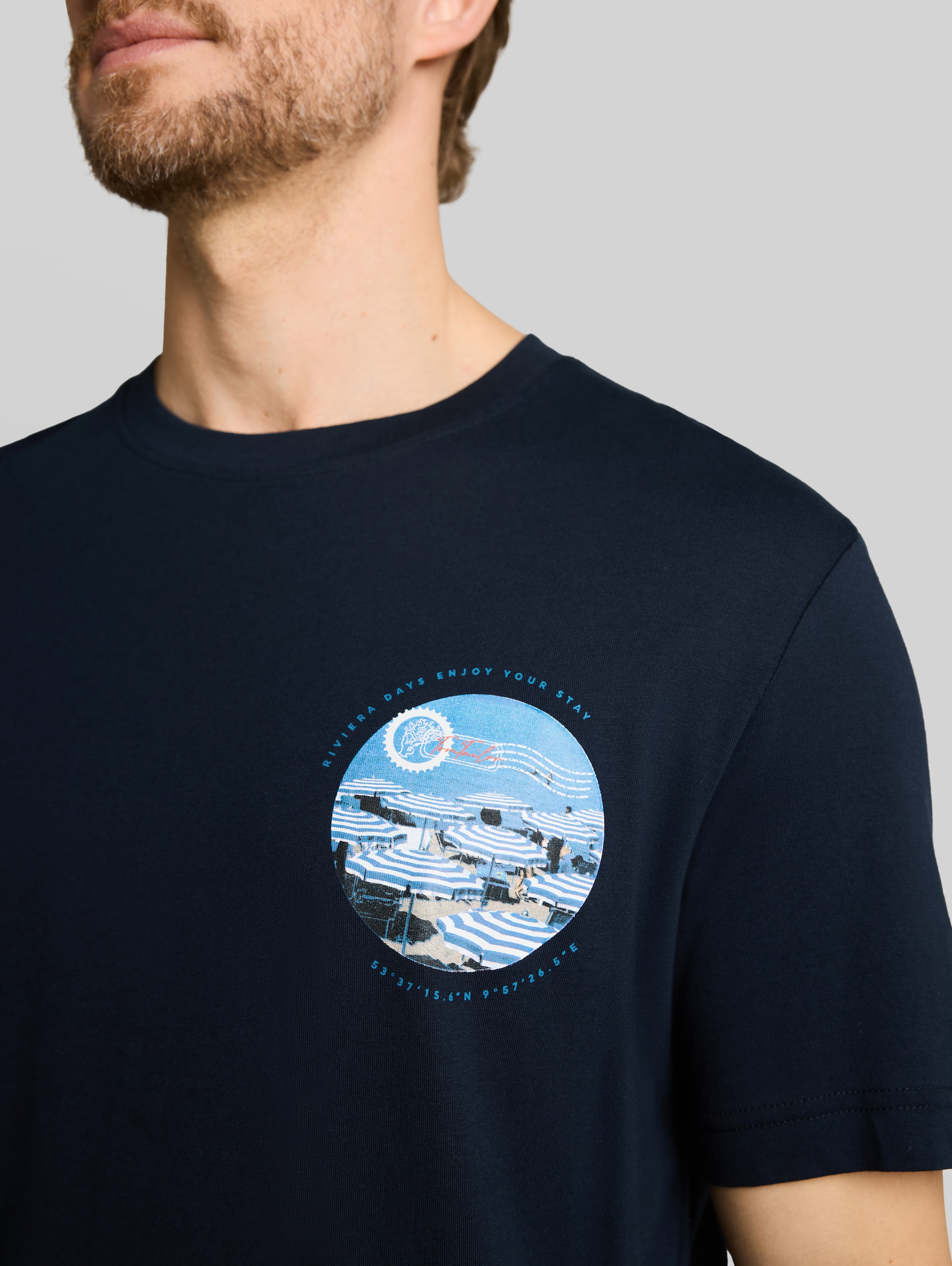 T-shirt with photo print - sky captain blue - Detail model view