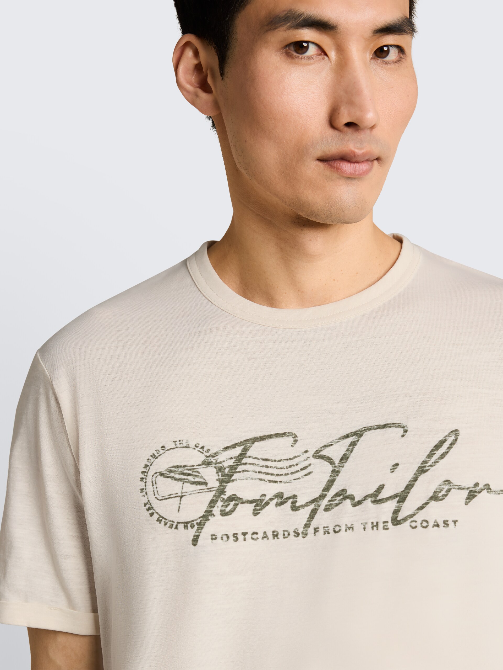 T-shirt met logoprint - Gardenia White - Detailaanzicht model
