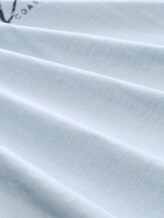 Tee shirt avec logo imprimé - light blue grey - Vue de la matière