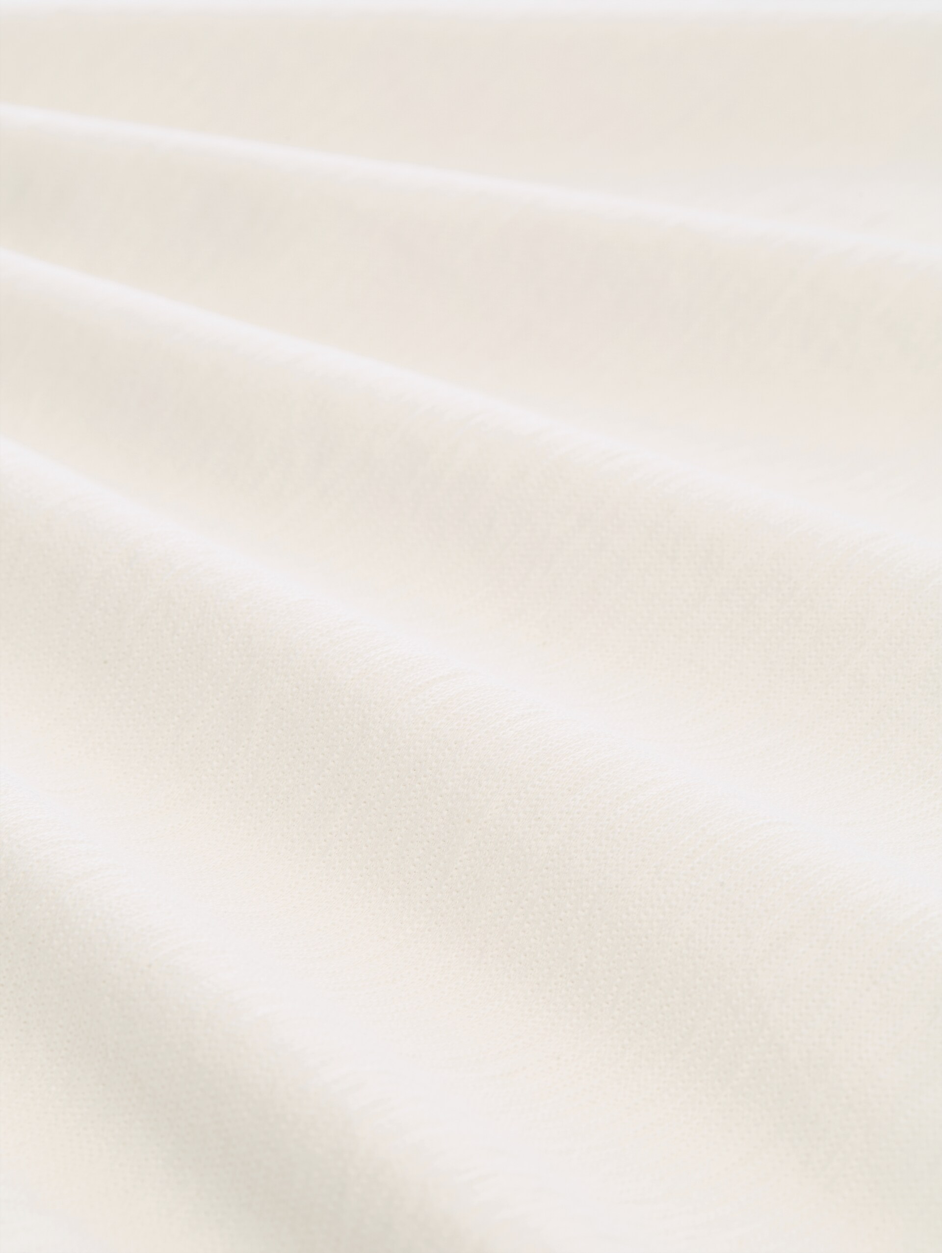 T-Shirt mit Ottoman-Struktur - Gardenia White - Material-Ansicht