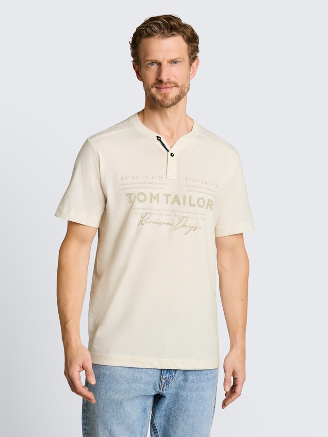 Henley T-Shirt im Used-Look von Men, Gardenia White