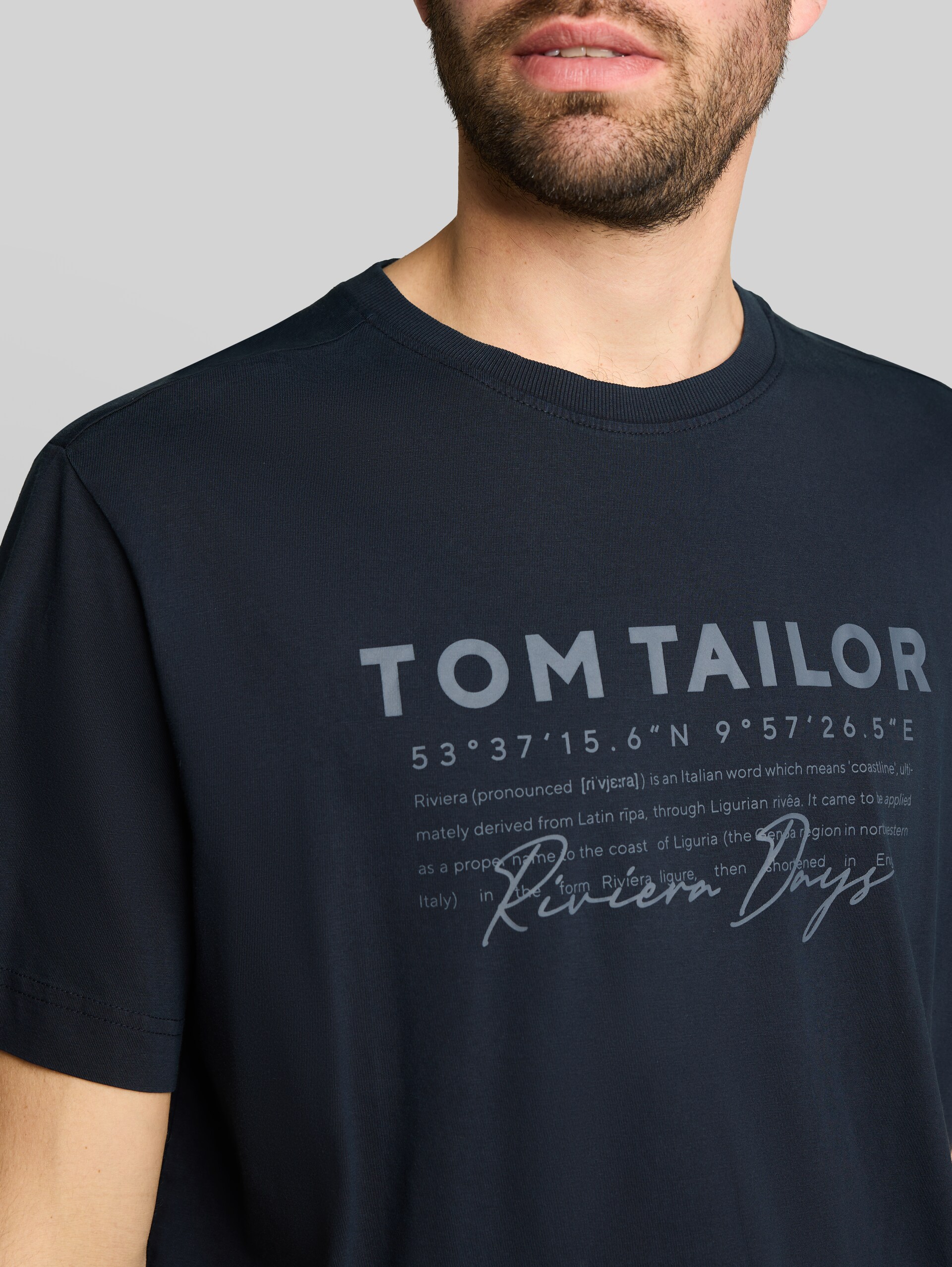 T-shirt with a worn look - sky captain blue - Detail model view