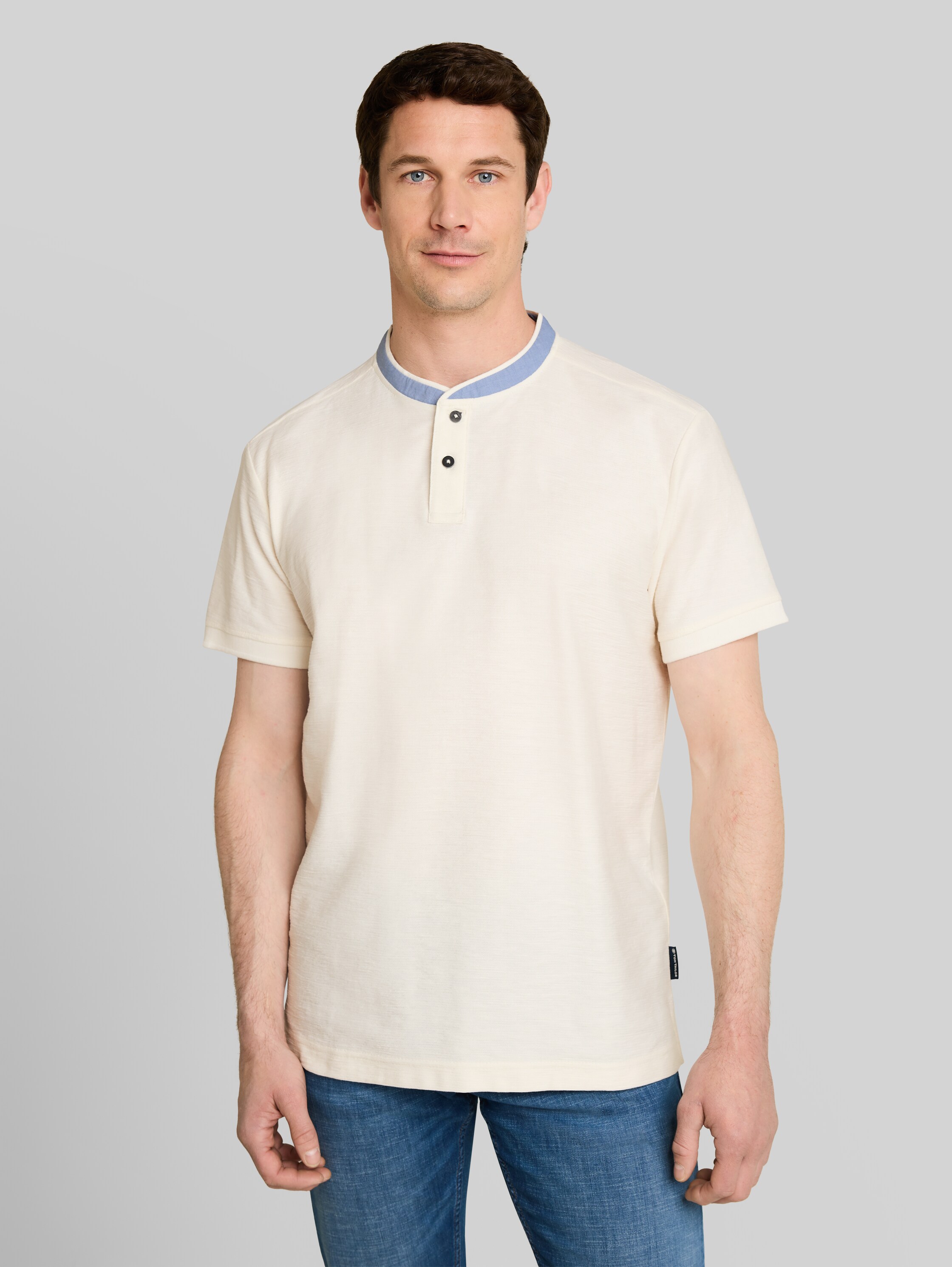 Polo majica sa stojećim ovratnikom