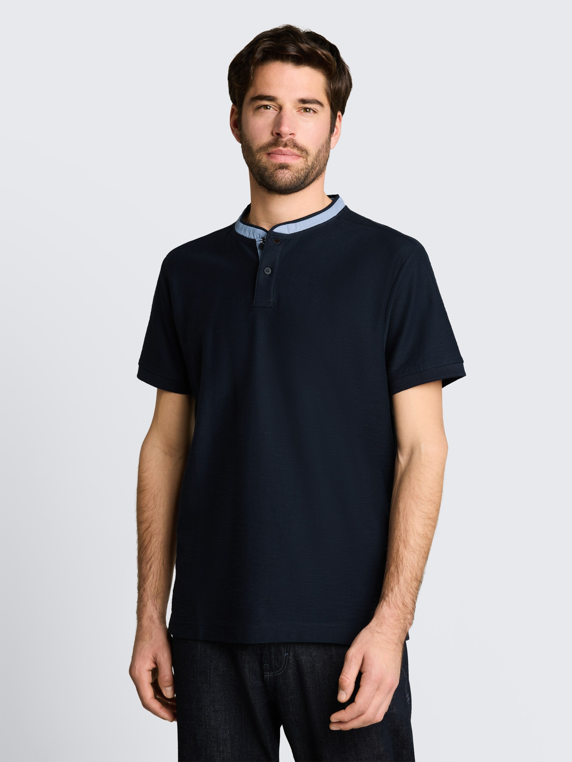 Poloshirt mit Stehkragen - sky captain blue