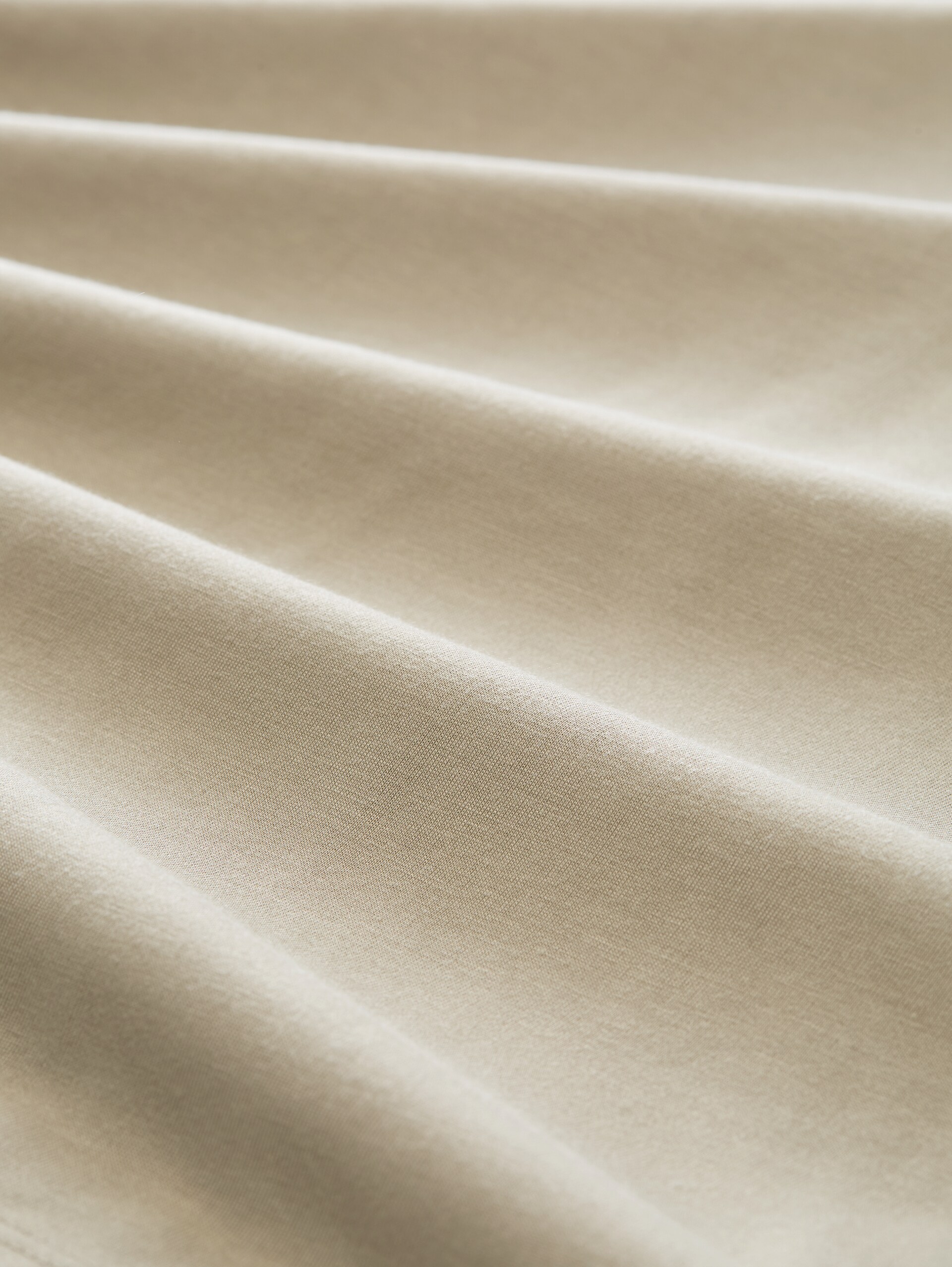T-shirt with V-neck - Silver Olive - Material view