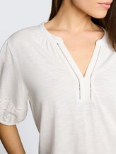 T-shirt chemisier avec détails en dentelle - Whisper White - Vue détaillée du modèle