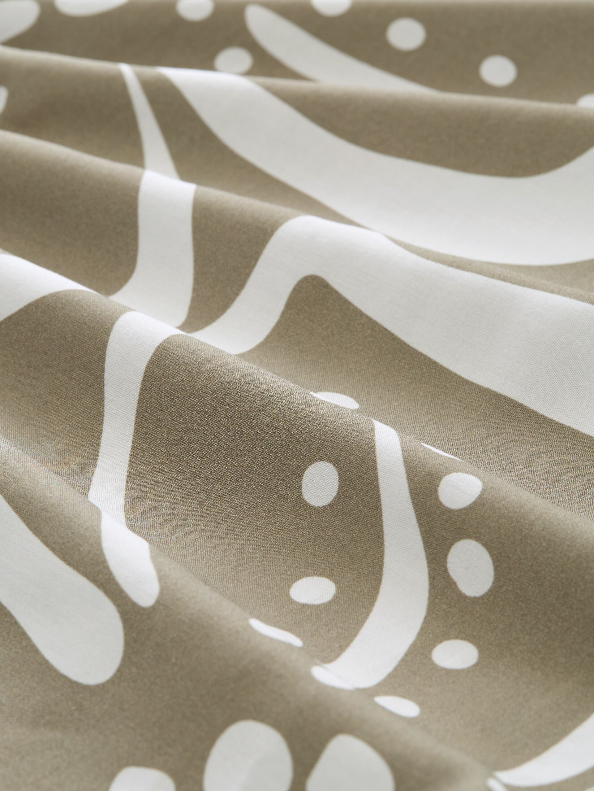 T-shirt in materiaalmix - Silver Olive - Materiaalweergave