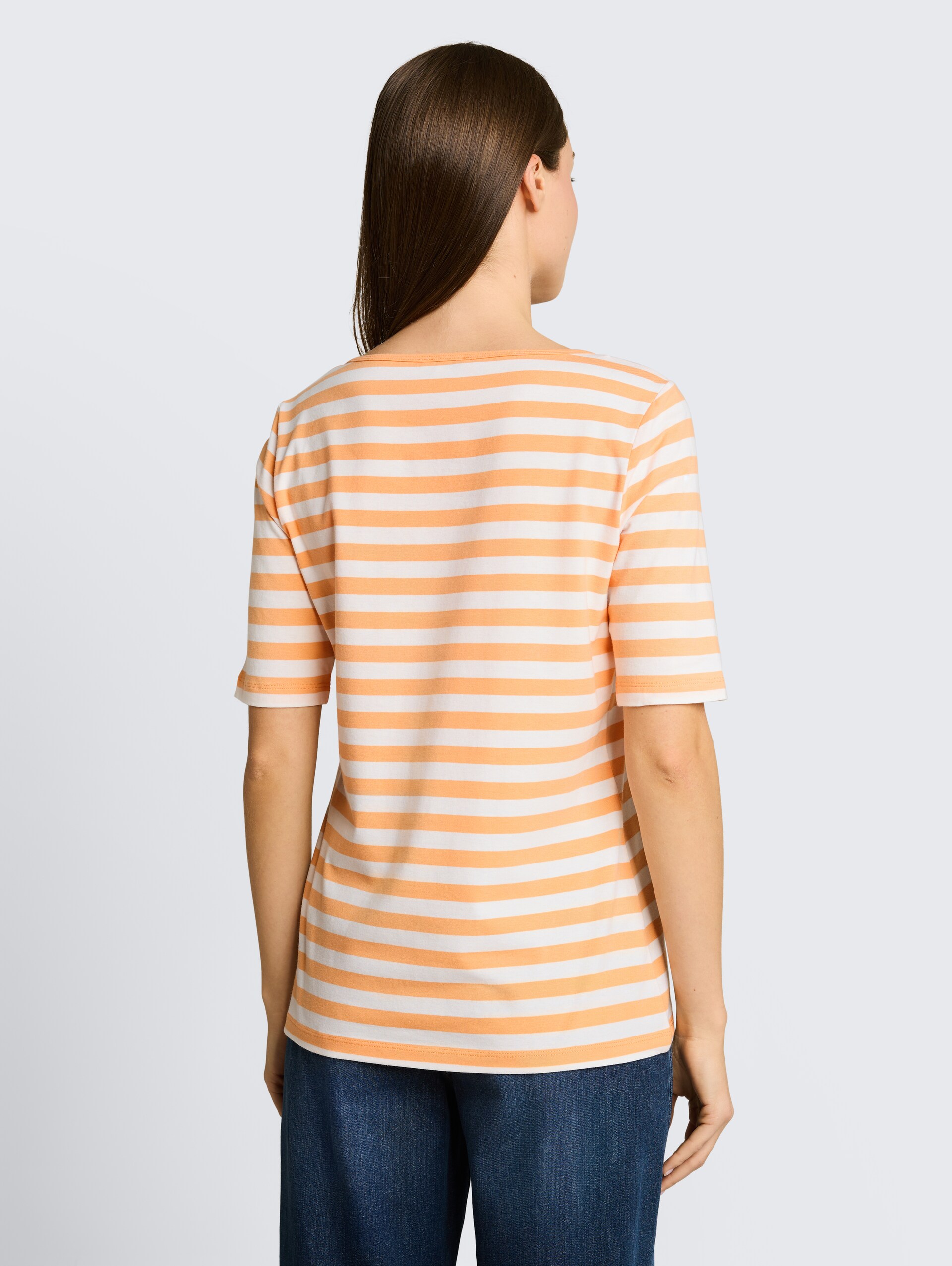 T-shirt met borduursel - orange white stripe - Neklijn model-achteraanzicht