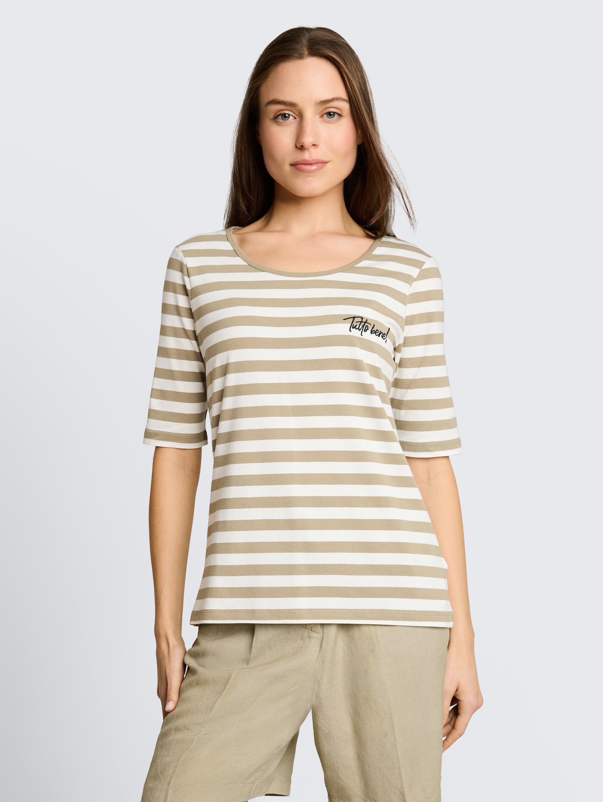 T-shirt met borduursel - olive white stripe - Nek model vooraanzicht