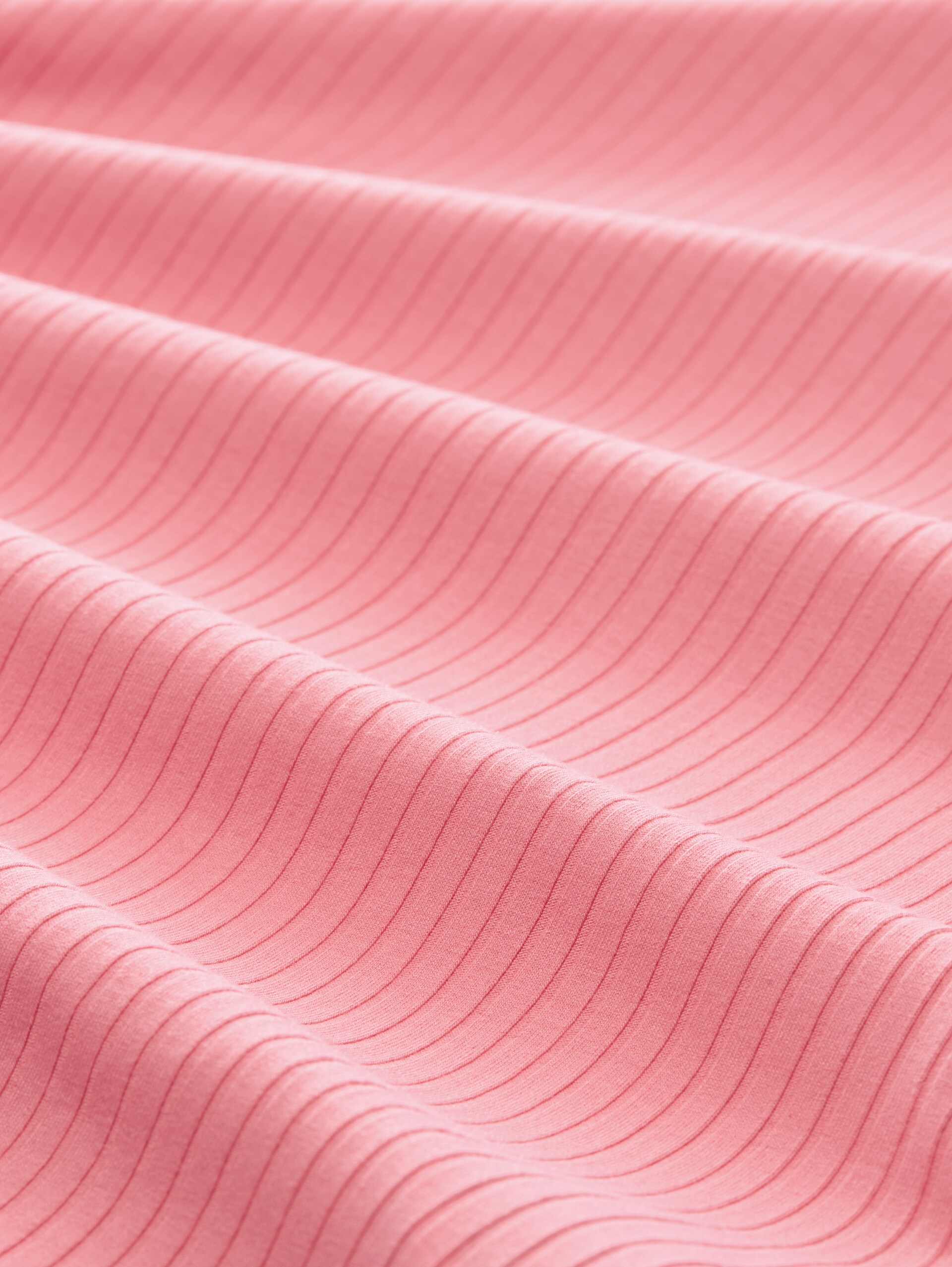 T-Shirt mit Rippstruktur - soft fuchsia pink - Material-Ansicht