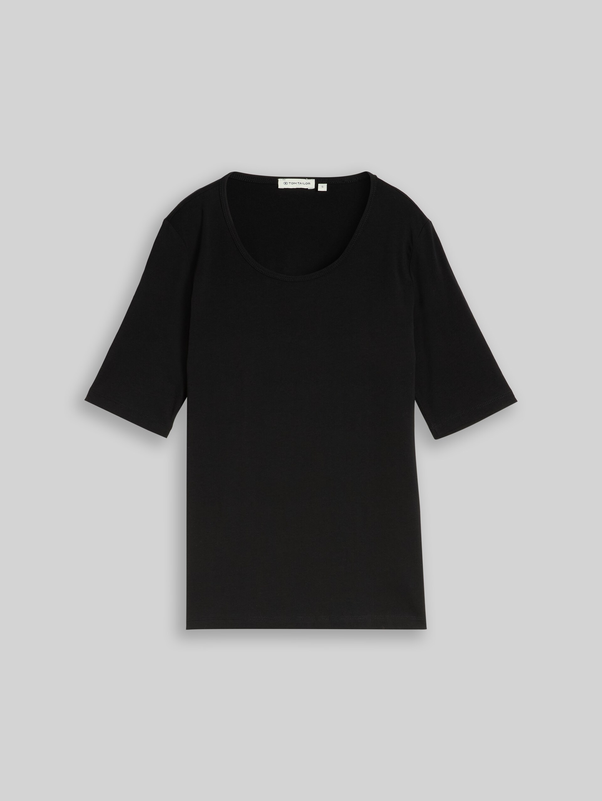 Basic T-Shirt mit Rundhalsausschnitt - deep black - Vorder-Produkt-Ansicht