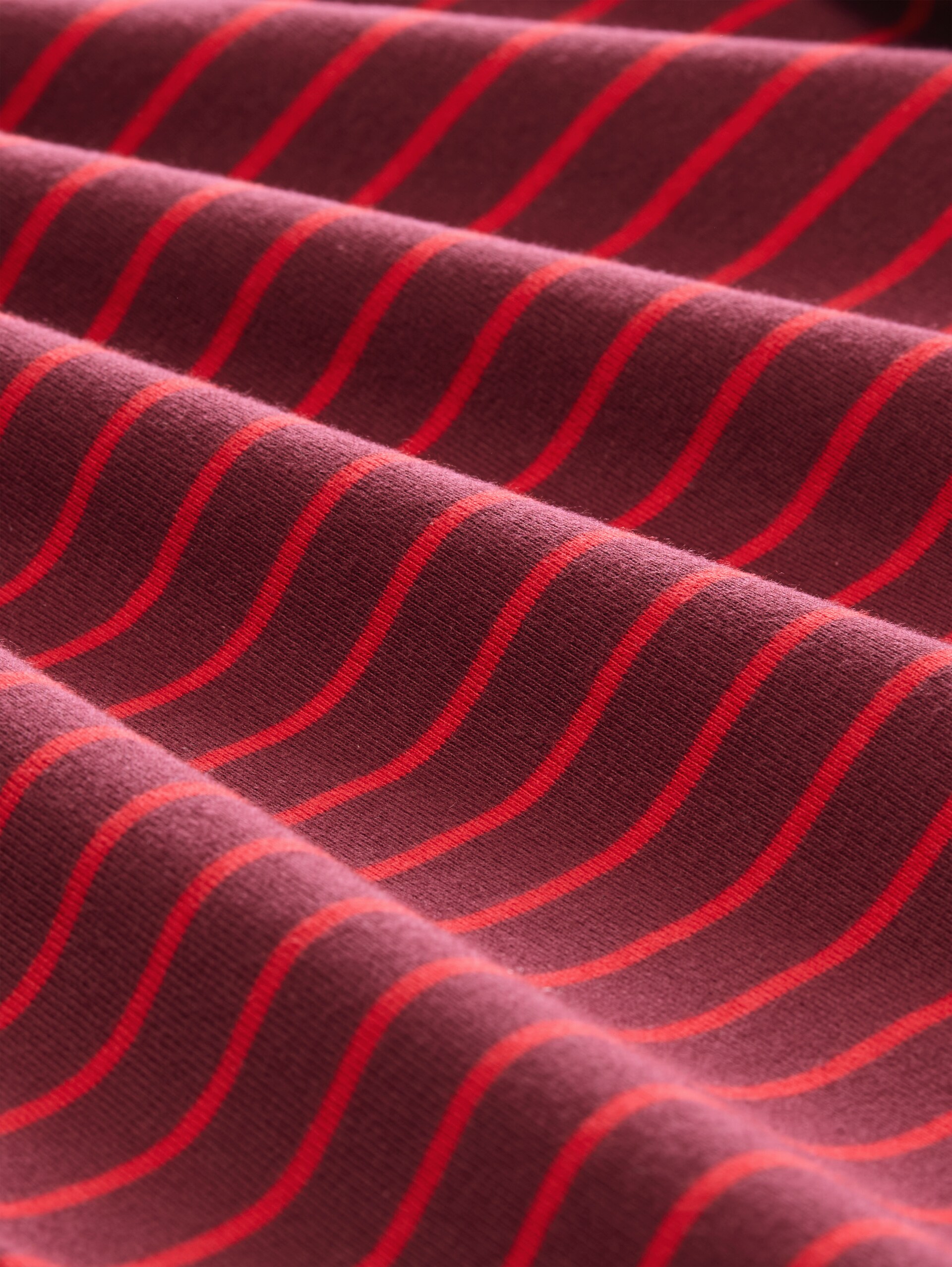 Langarmshirt mit Streifenmuster - preppy plum red stripe - Material-Ansicht