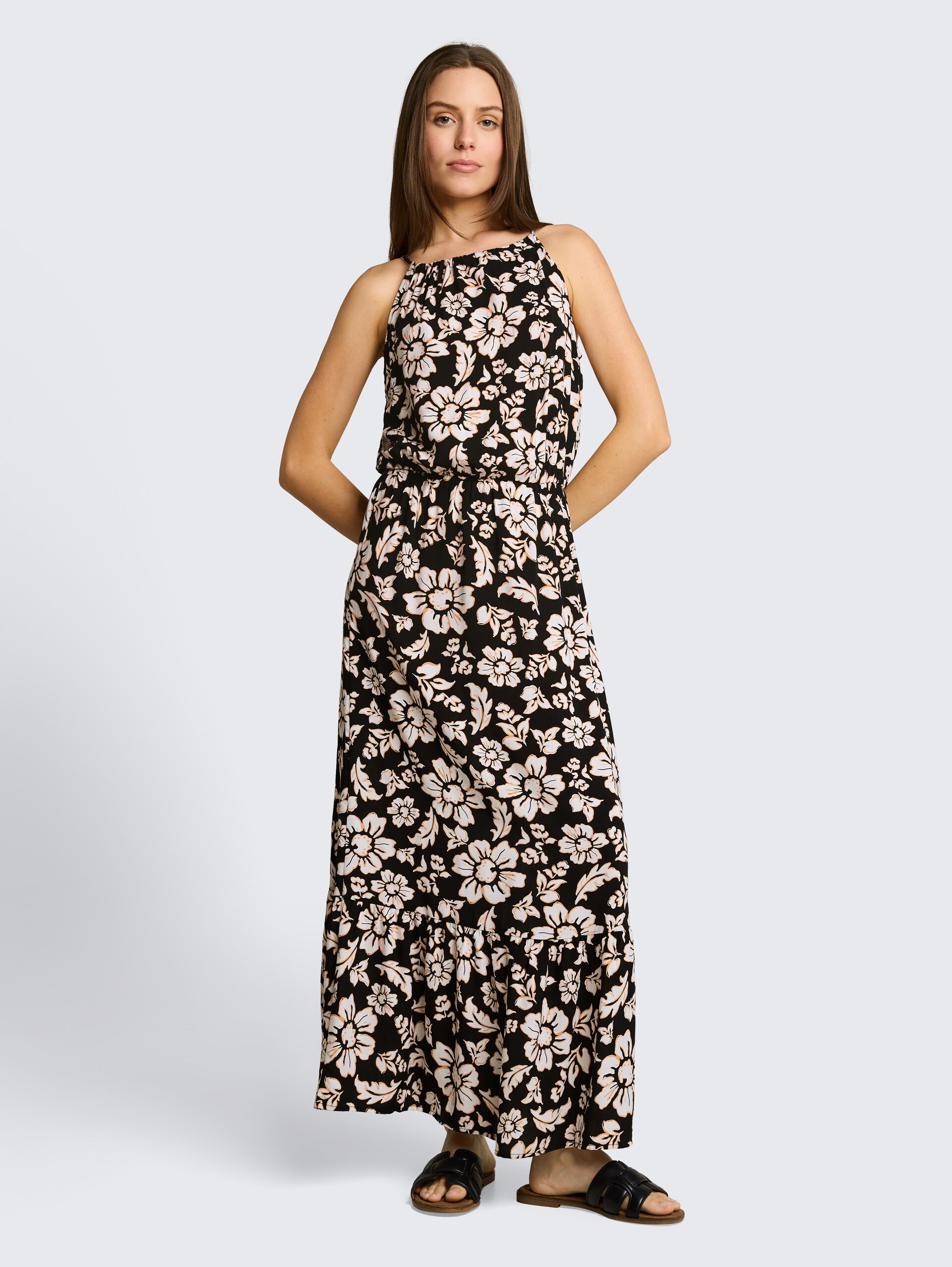 Maxijurk van viscose - black big flower design - zijaanzicht model