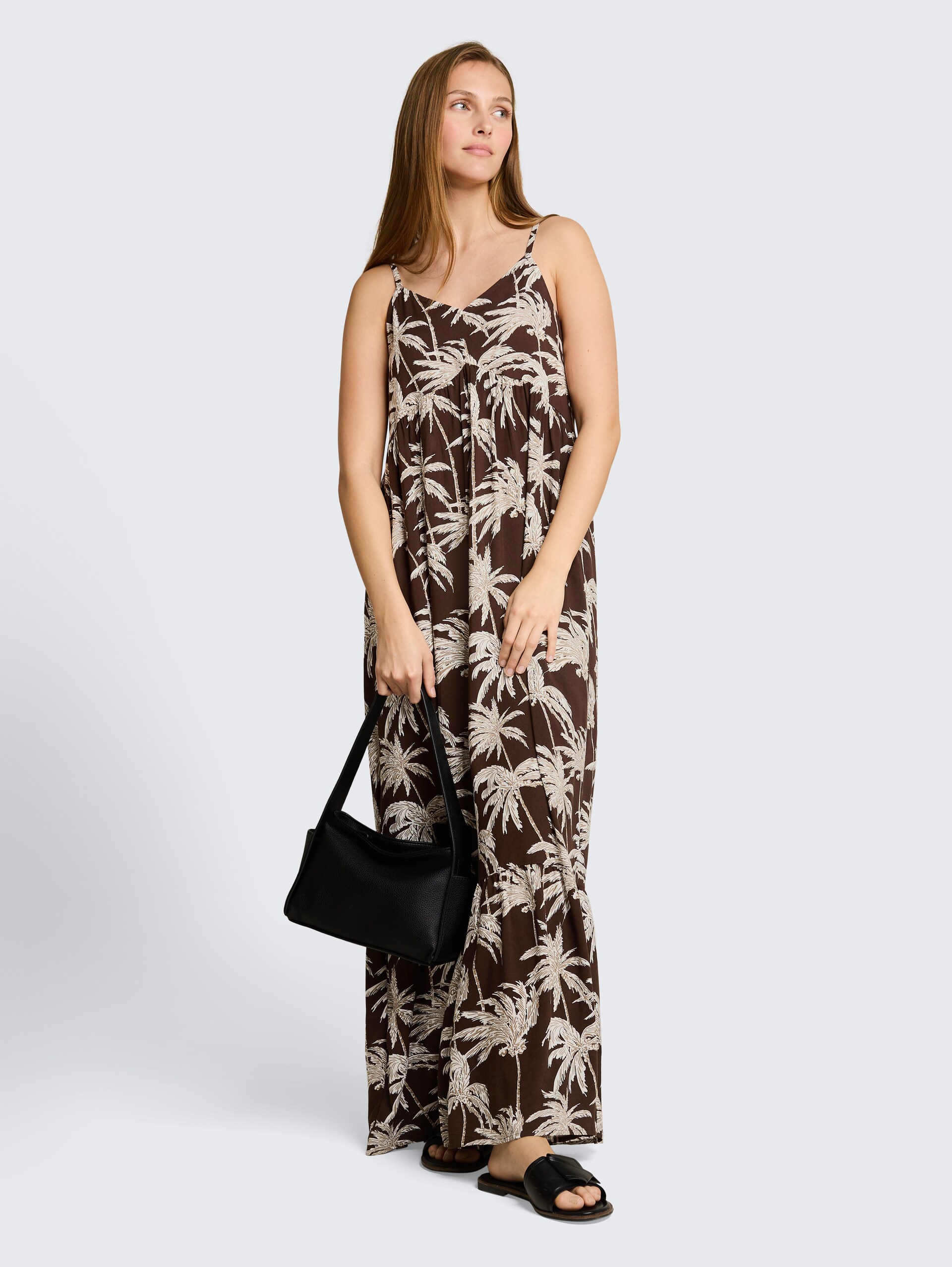 Maxijurk met volants - brown palmtree print - zijaanzicht model