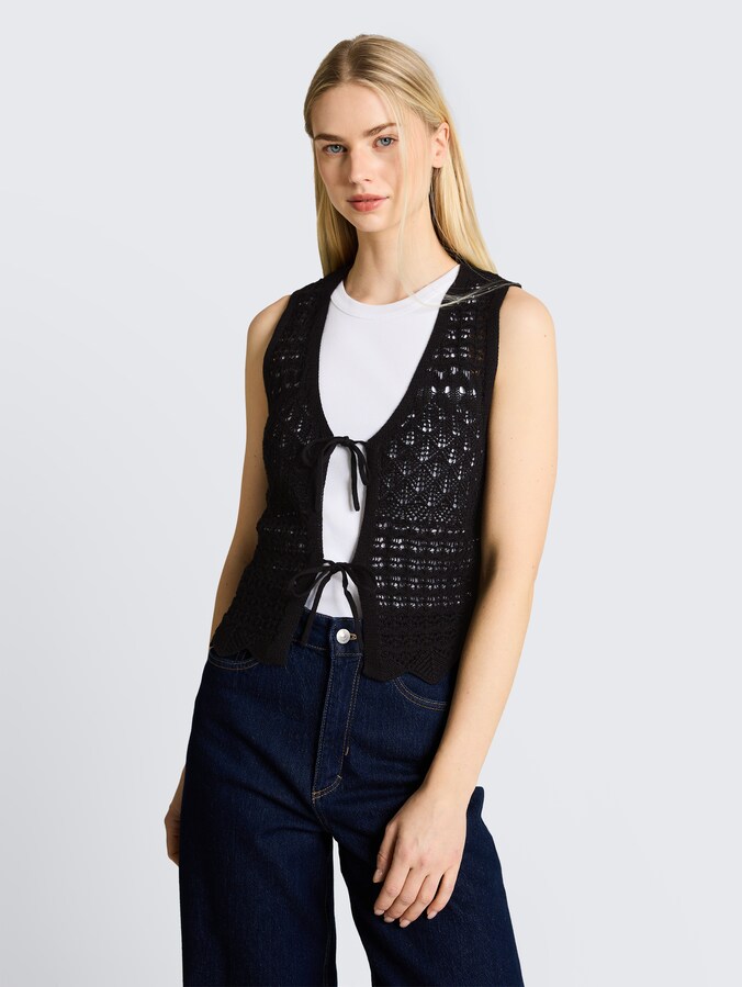 Strickwesten mit Lochmuster von Denim Female, deep black