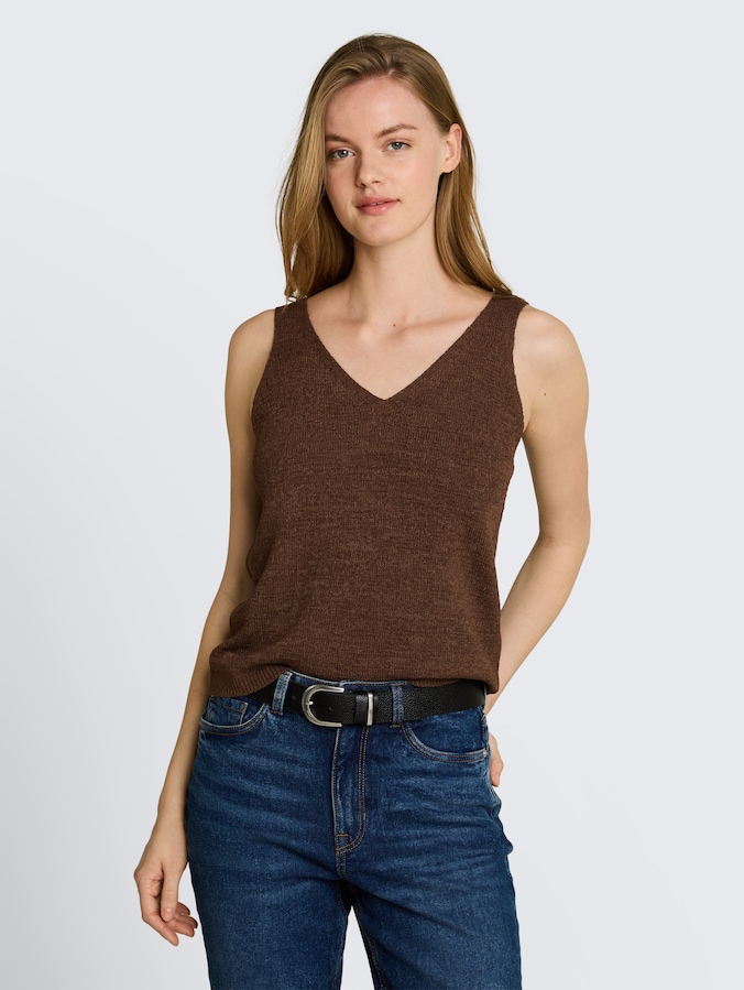 Relaxed Fit Stricktop mit V-Ausschnitt von Denim Female, cool dark brown