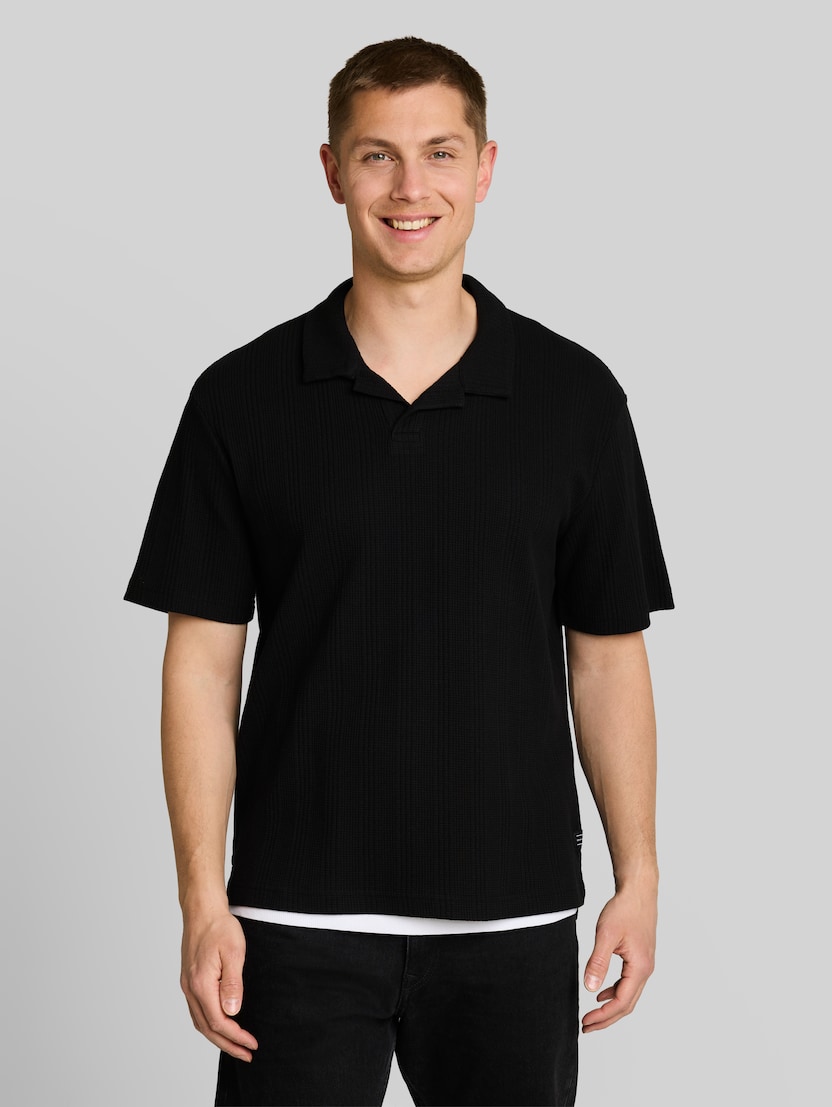Relaxed Fit Poloshirt mit Waffelstruktur von Denim Male, Black