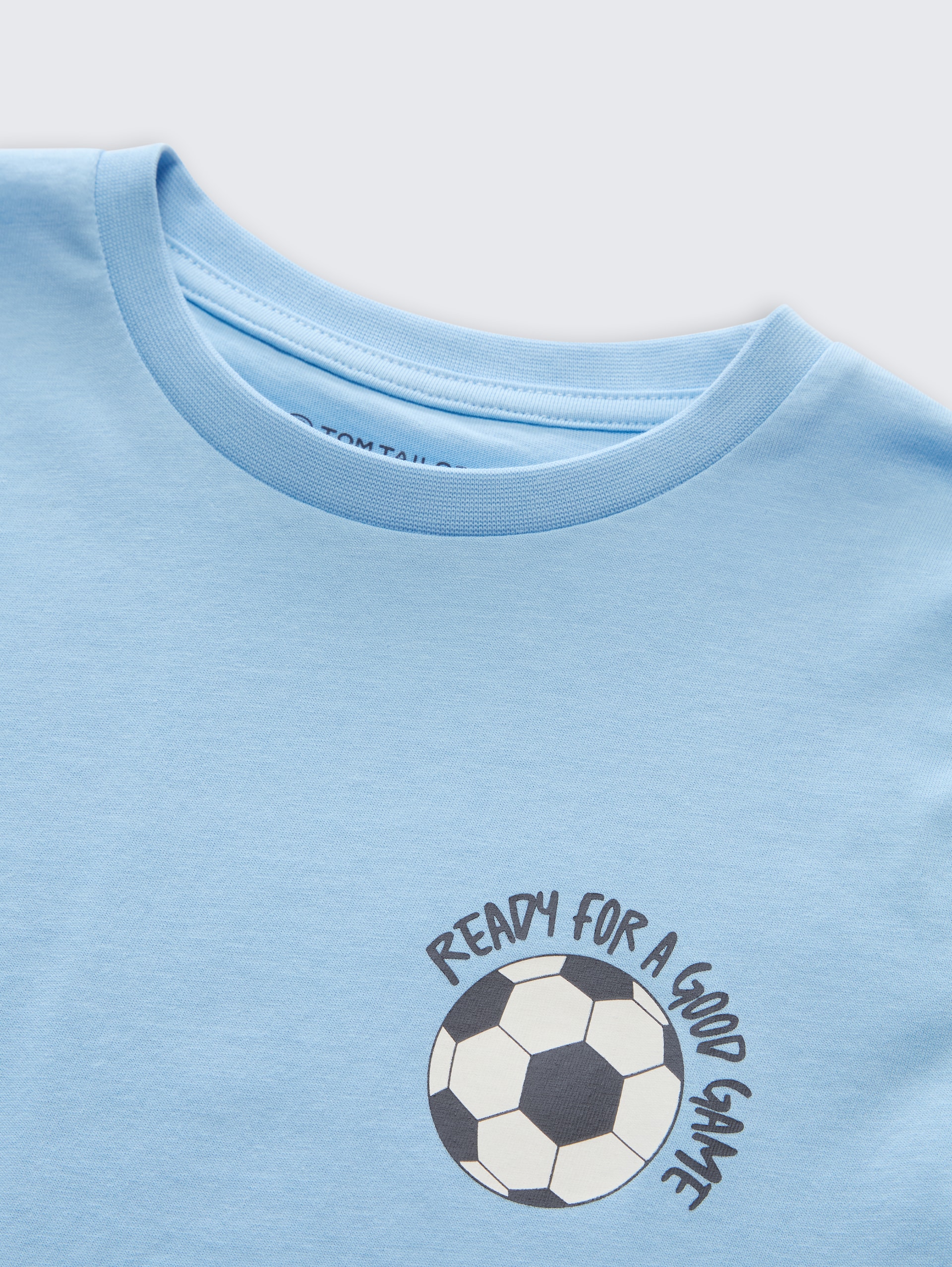 T-shirt met fotoprint - light cloudy blue - Detailaanzicht model