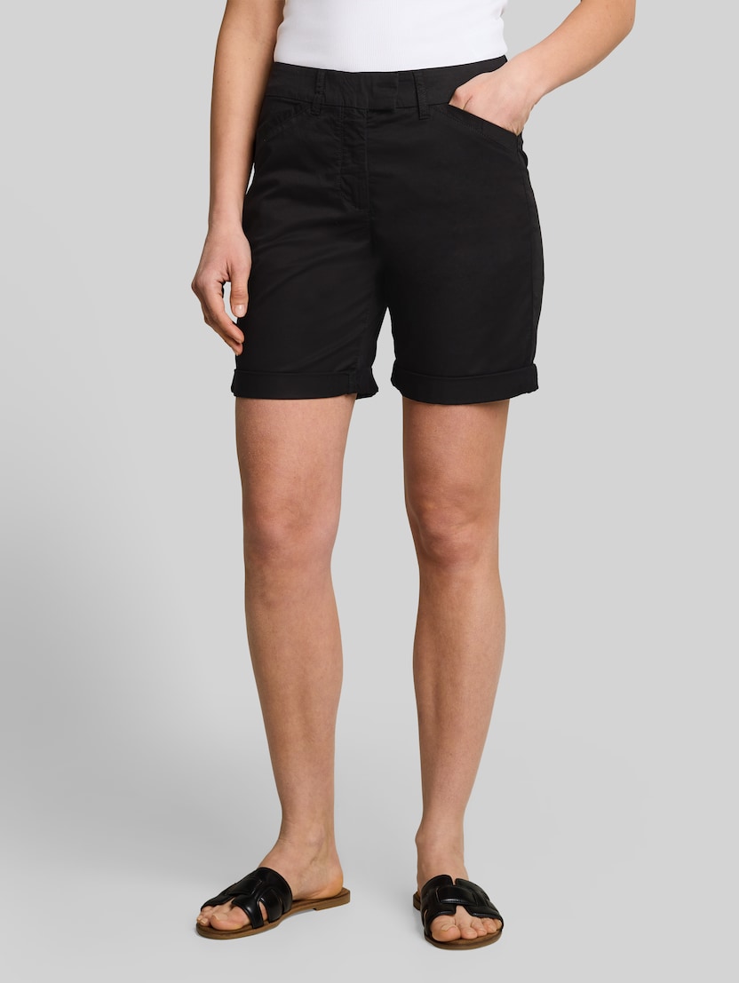 Chino Bermuda shorts by Women, deep black
