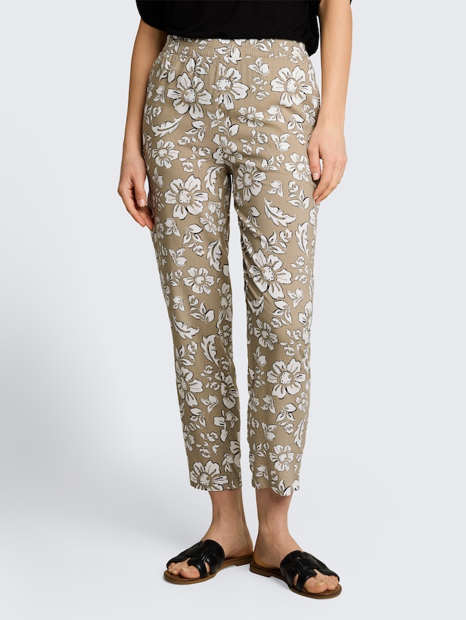 Loose Fit Hose aus Viskose von Women, olive big flower design
