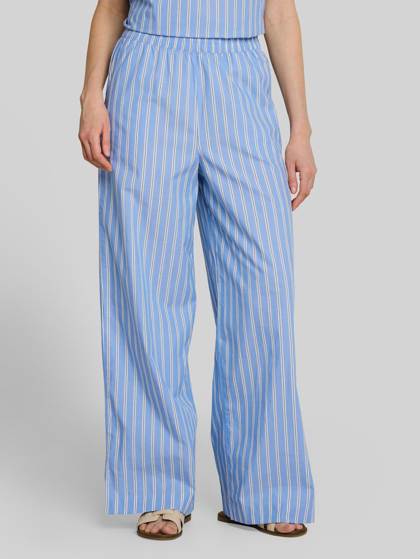 Broek met wijde pijpen en streeppatroon door Denim Female, blue white vertical stripe