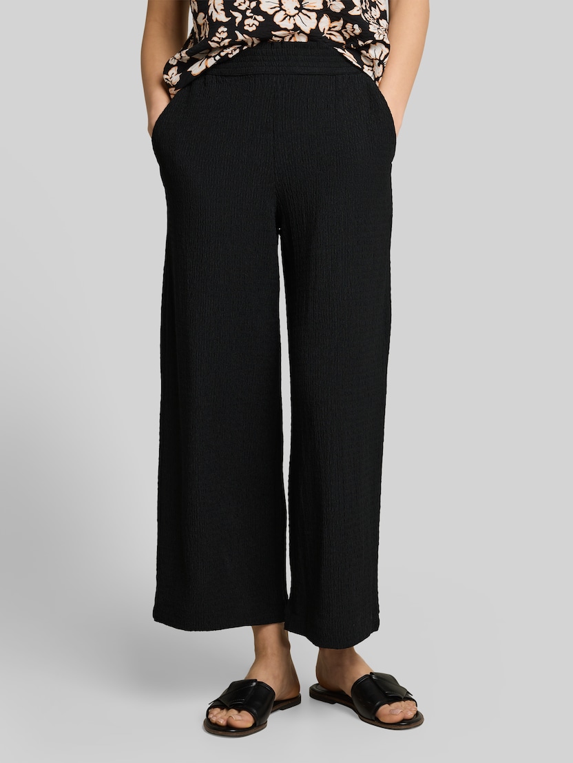 Crinkle Culotte Hose von Denim Female, deep black