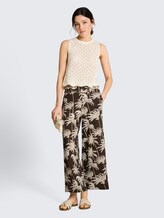 Culotte froissée - brown palmtree print - Vue de face du modèle