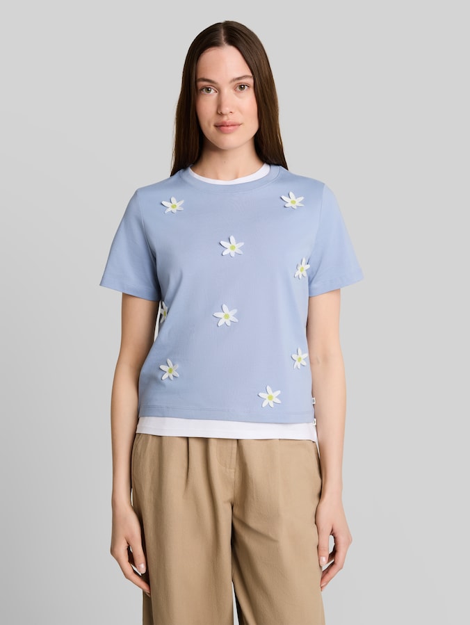 T-shirt met losse pasvorm en gehaakte bloemenapplicaties door Denim Female, foggy sky blue