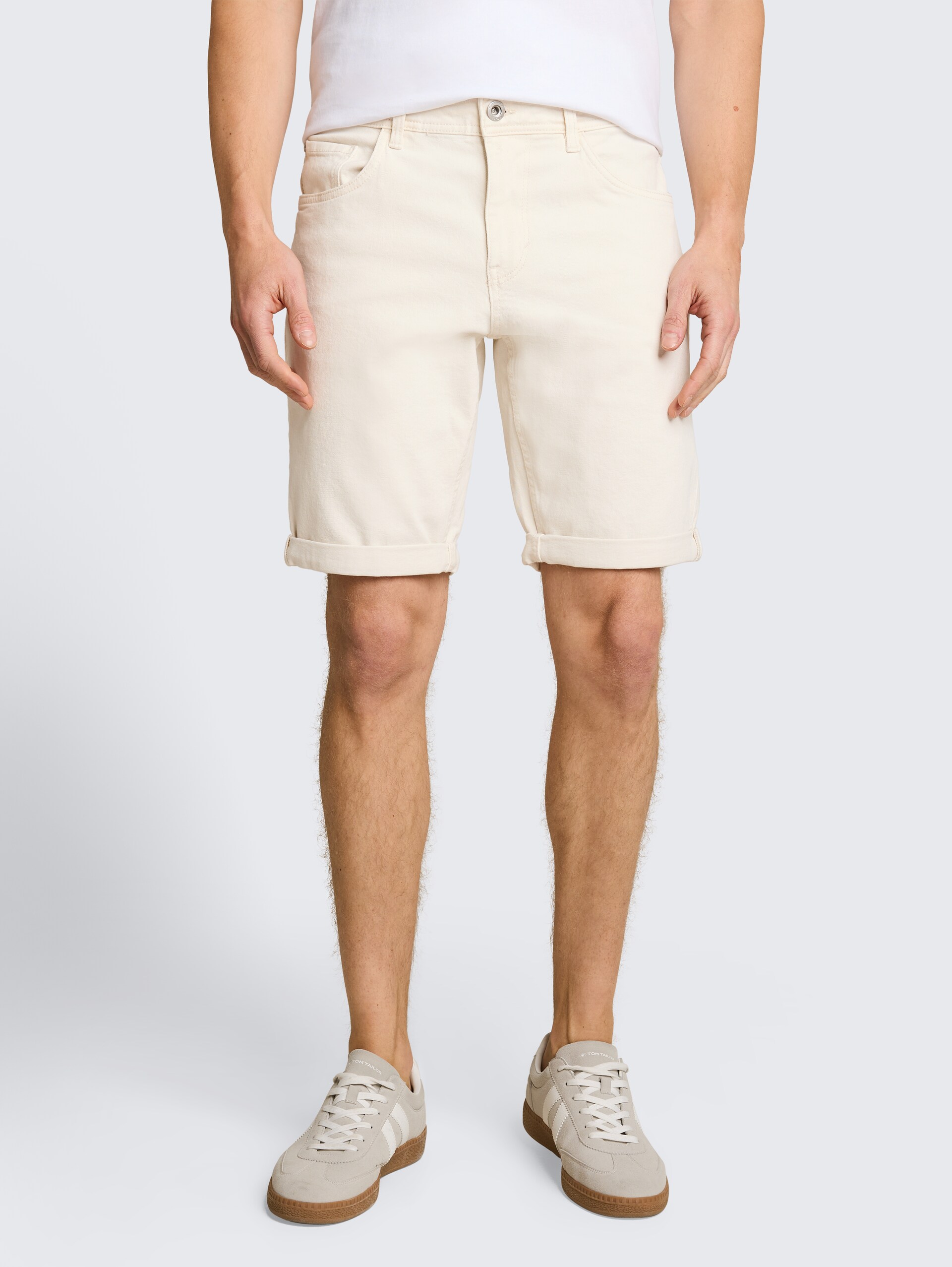 TTJOSH REGULAR SLIM Jeans Shorts - raw offwhite denim - Ausschnitt Model-Vorderansicht