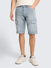 TTMARVIN STRAIGHT Cargo Jeans Shorts - light stone blue grey denim - Ausschnitt Model-Vorderansicht