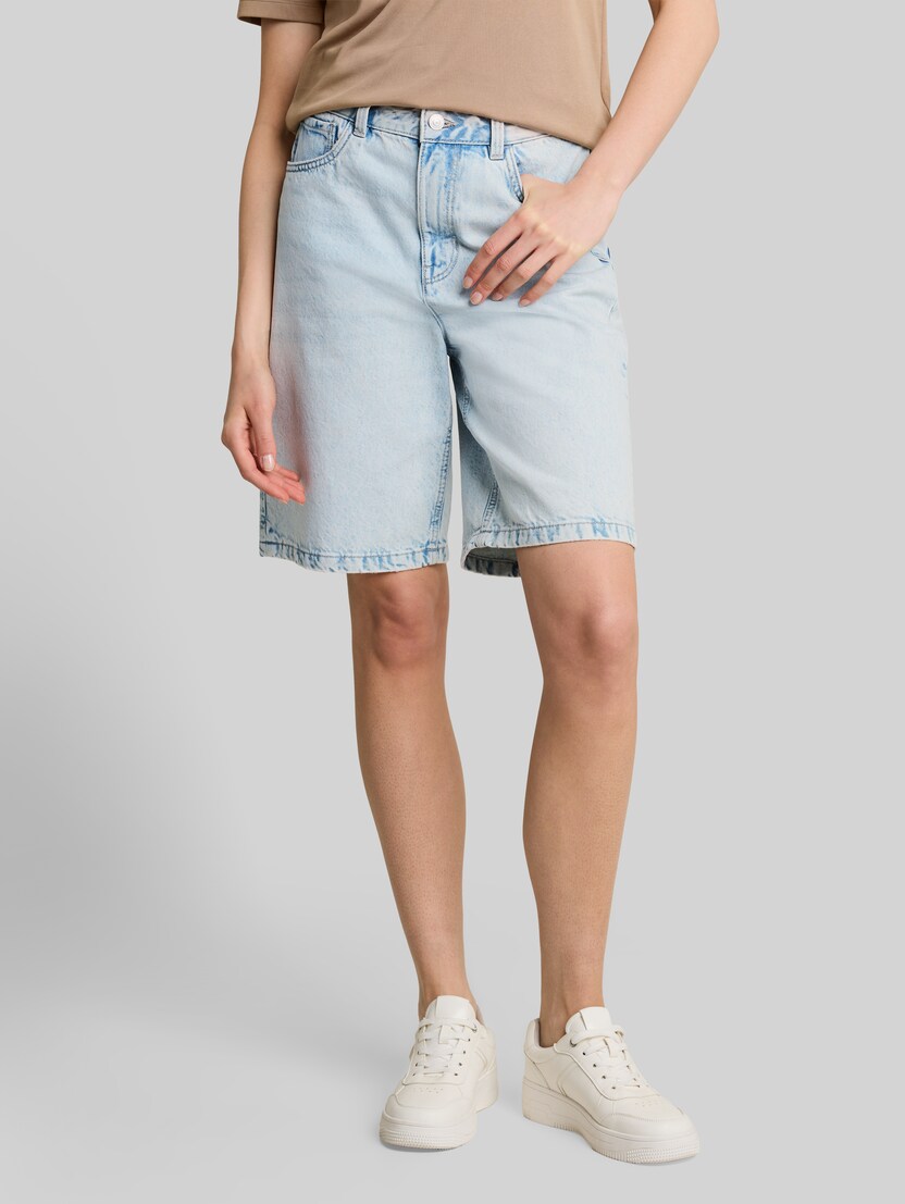 TTELIN STRAIGHT Bermuda-jeansshort door Denim Female, Used Bleached Blue Denim