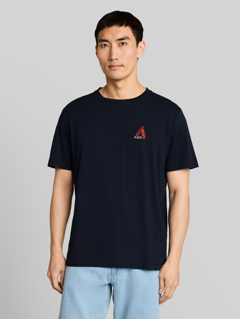 T-Shirt mit Stickerei von Men, sky captain blue
