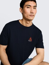 T-shirt avec broderie - sky captain blue - Vue détaillée du modèle