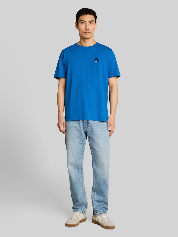 T-Shirt mit Stickerei von Men, surf blue