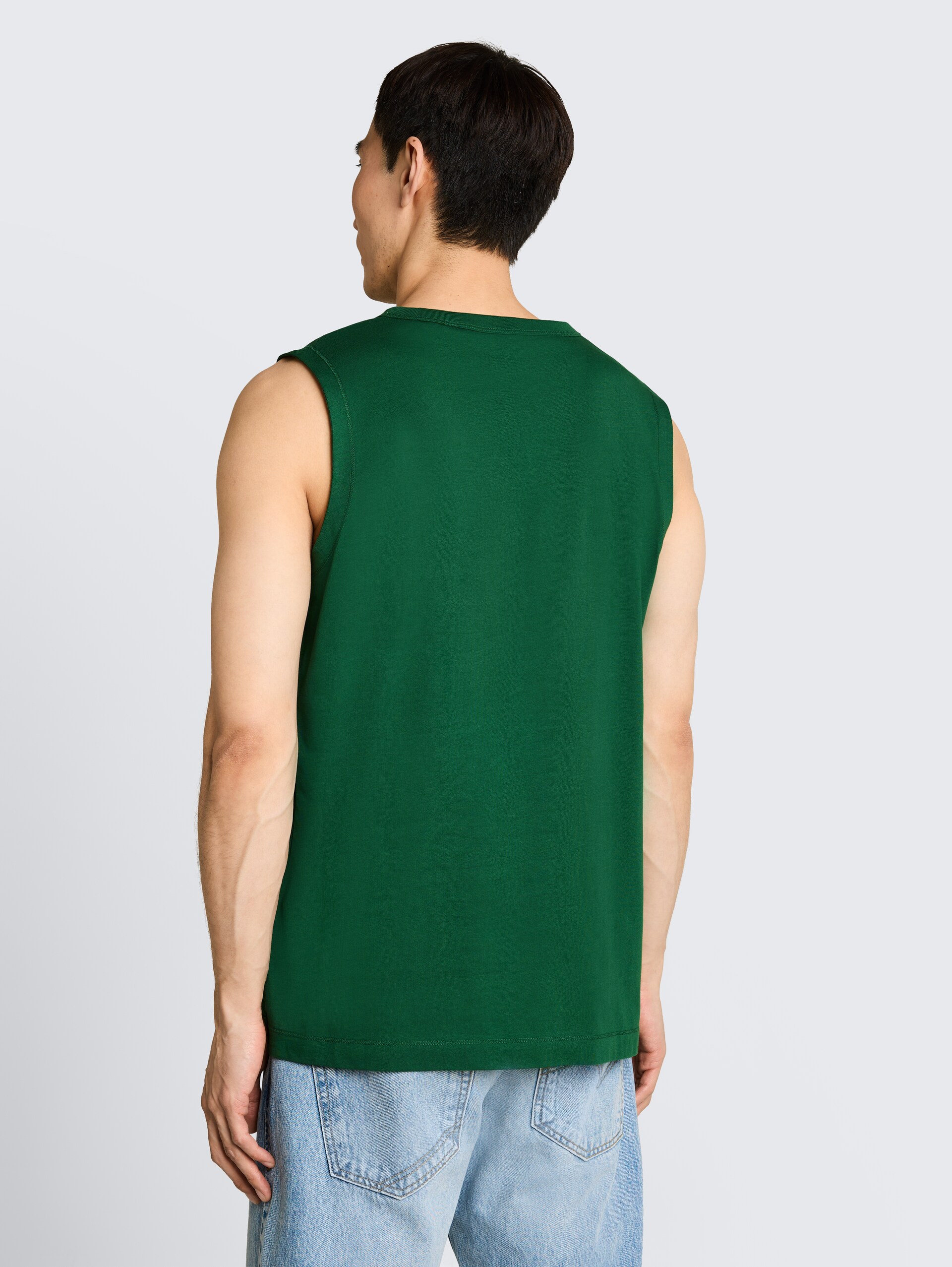 Tanktop met logoprint - Garden Green - Neklijn model-achteraanzicht