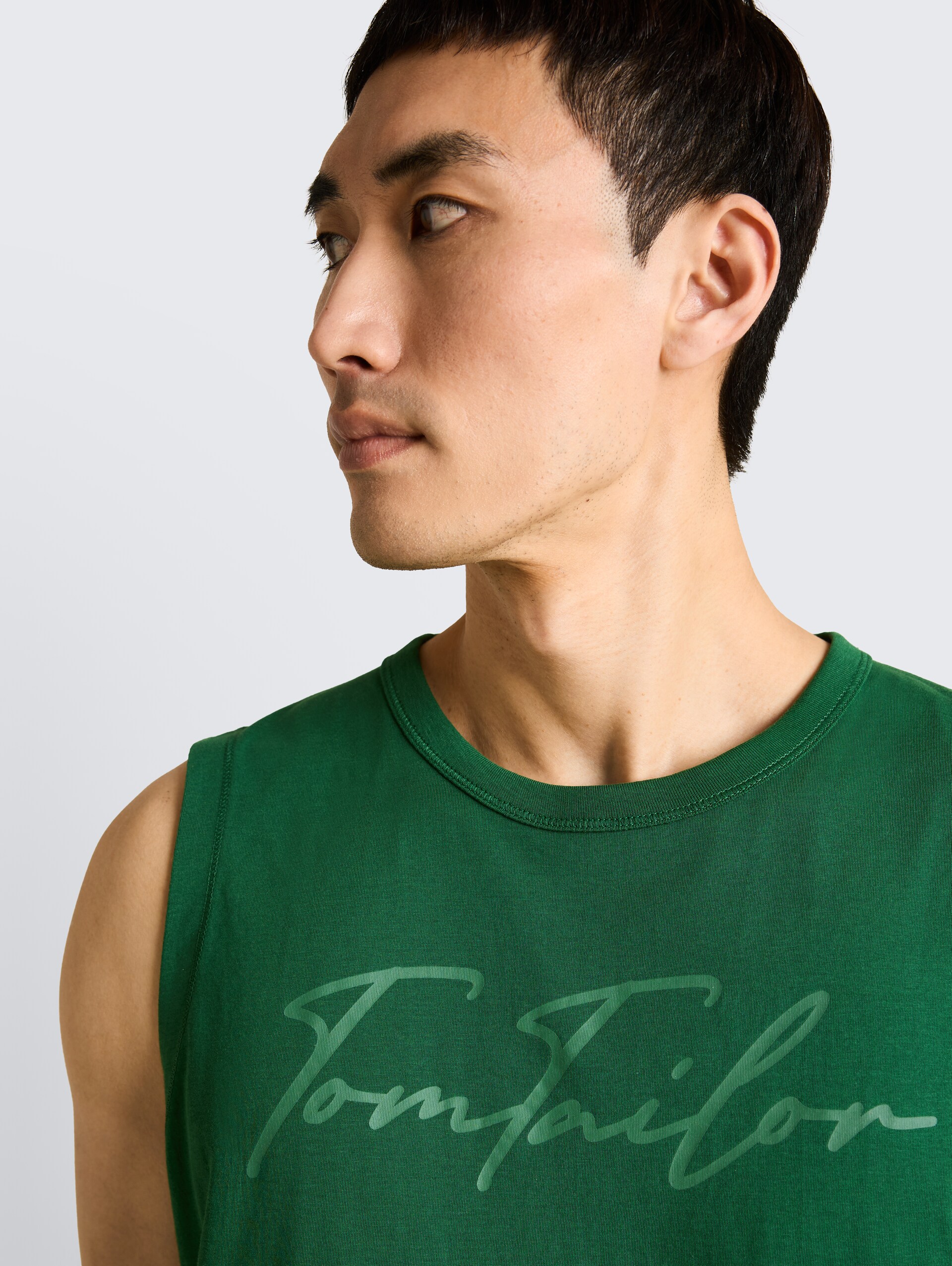 Tanktop met logoprint - Garden Green - Detailaanzicht model