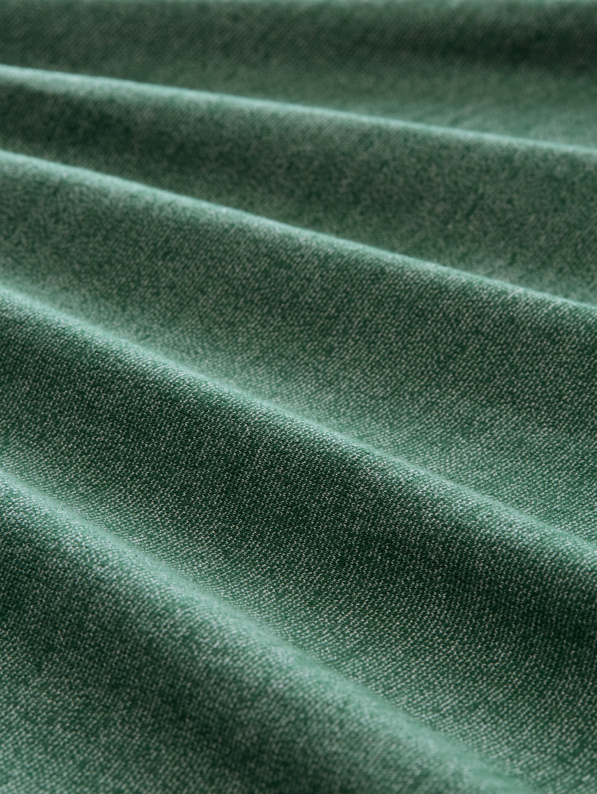 T-shirt in gemêleerde look - green fine stripe - Materiaalweergave