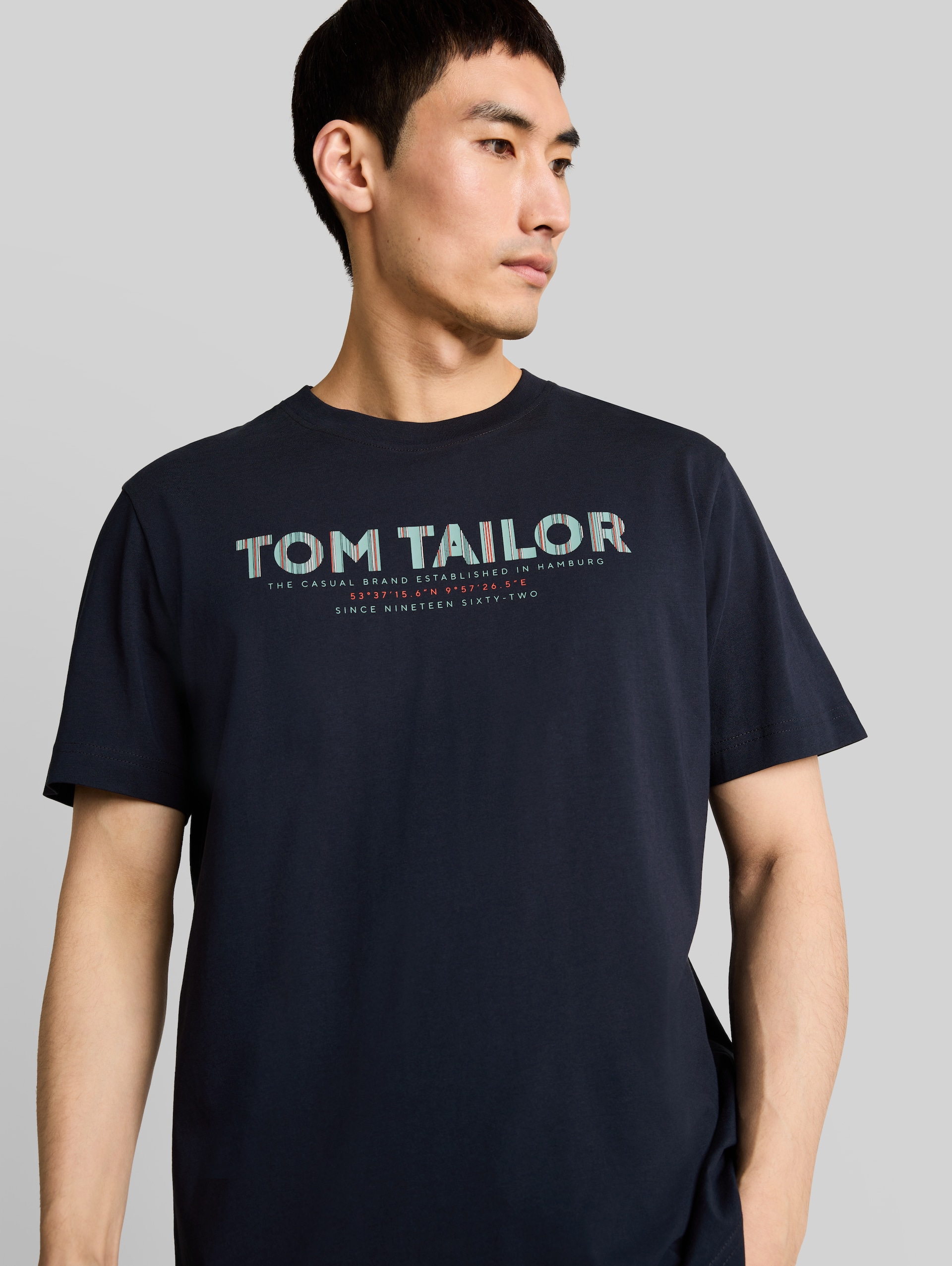 T-Shirt mit Logo-Print - sky captain blue - Detail-Model-Ansicht