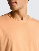 T-shirt au look usé - summer peach orange - Vue détaillée du modèle