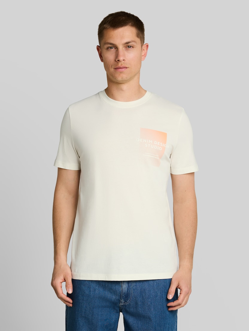 T-Shirt mit Print von Denim Male, Wool White