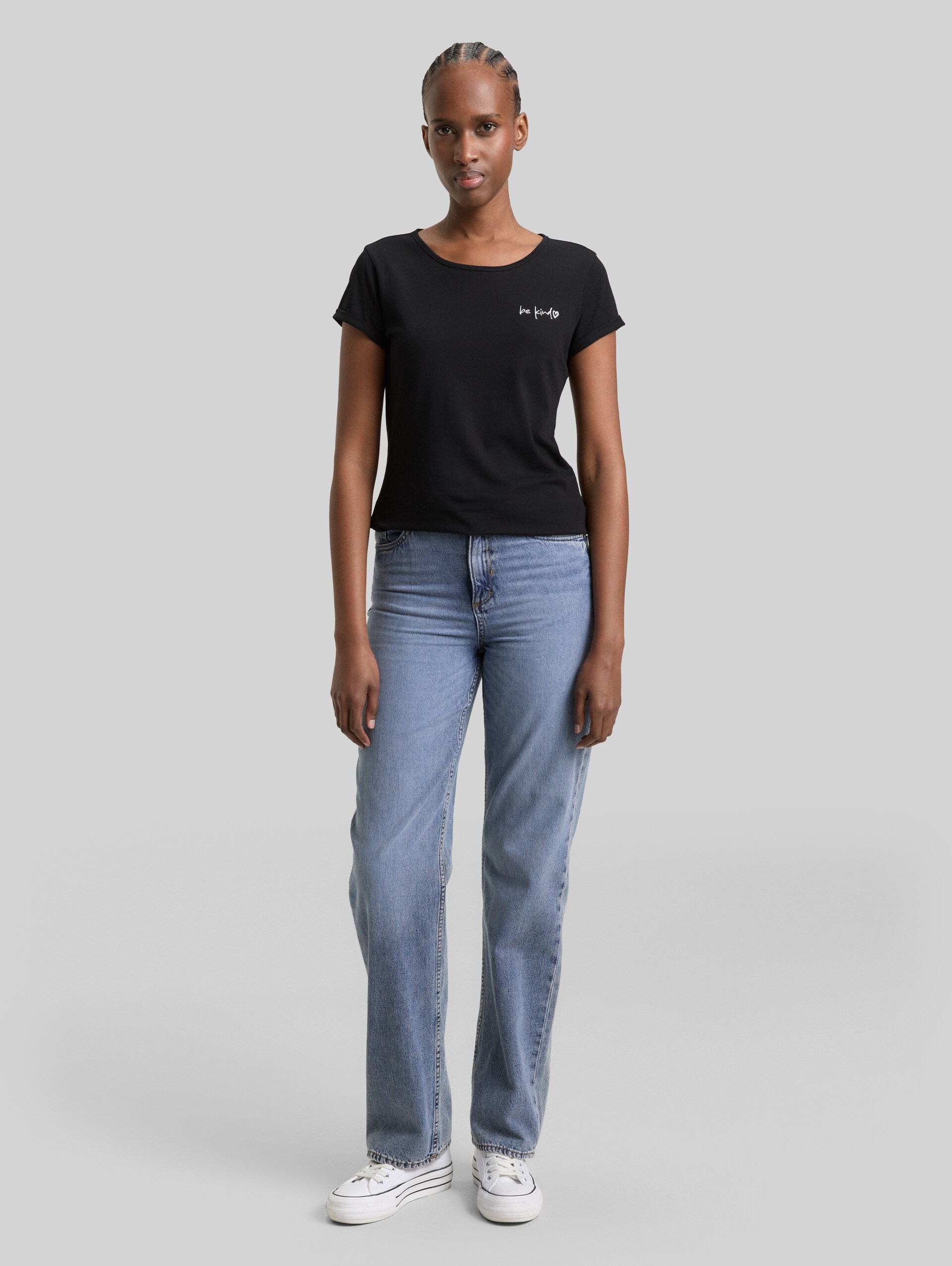 Slim fit T-shirt met borduursel - deep black - Model vooraanzicht