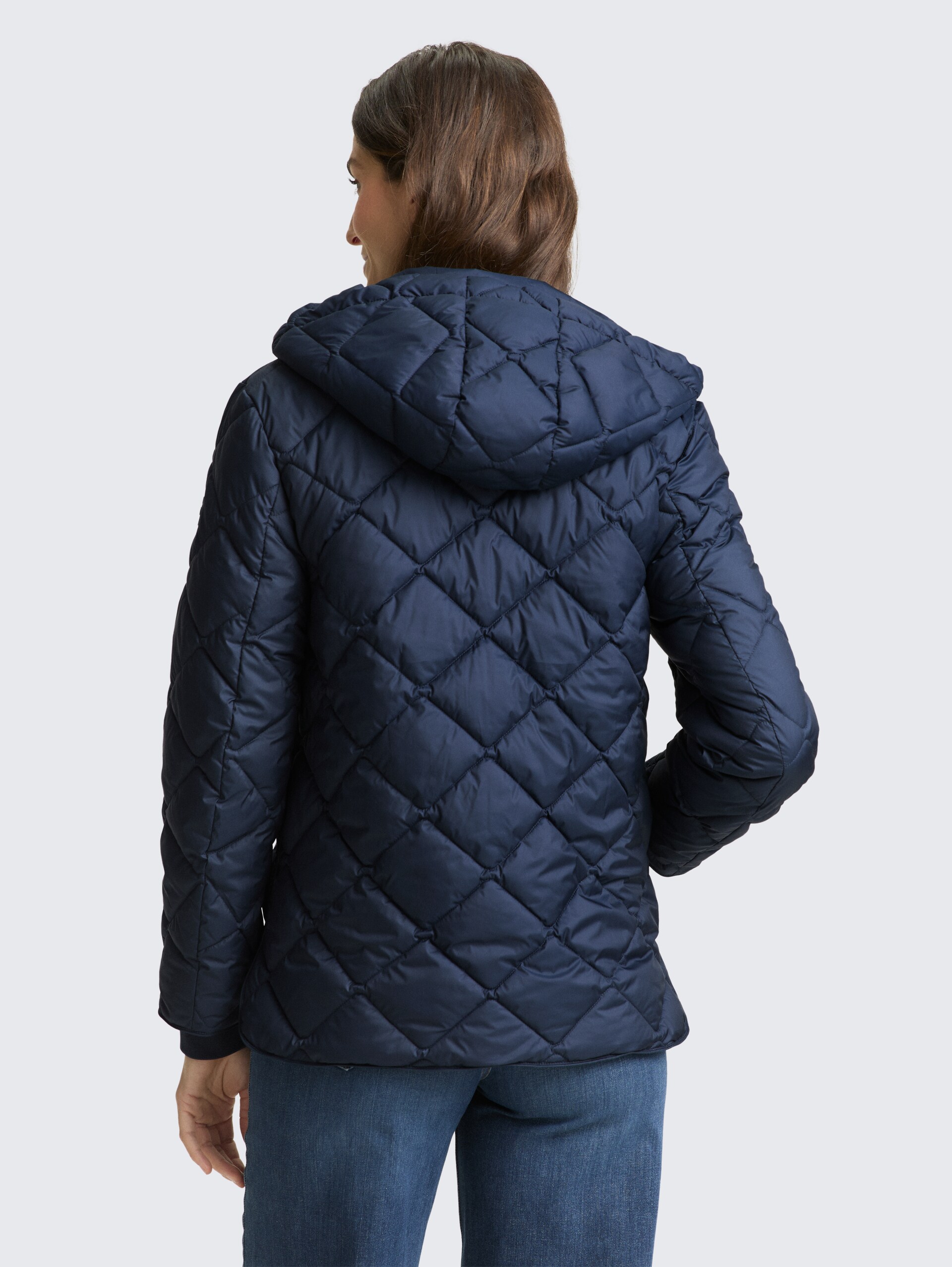 Lightweight Steppjacke mit Kapuze - sky captain blue - Model-Rückansicht