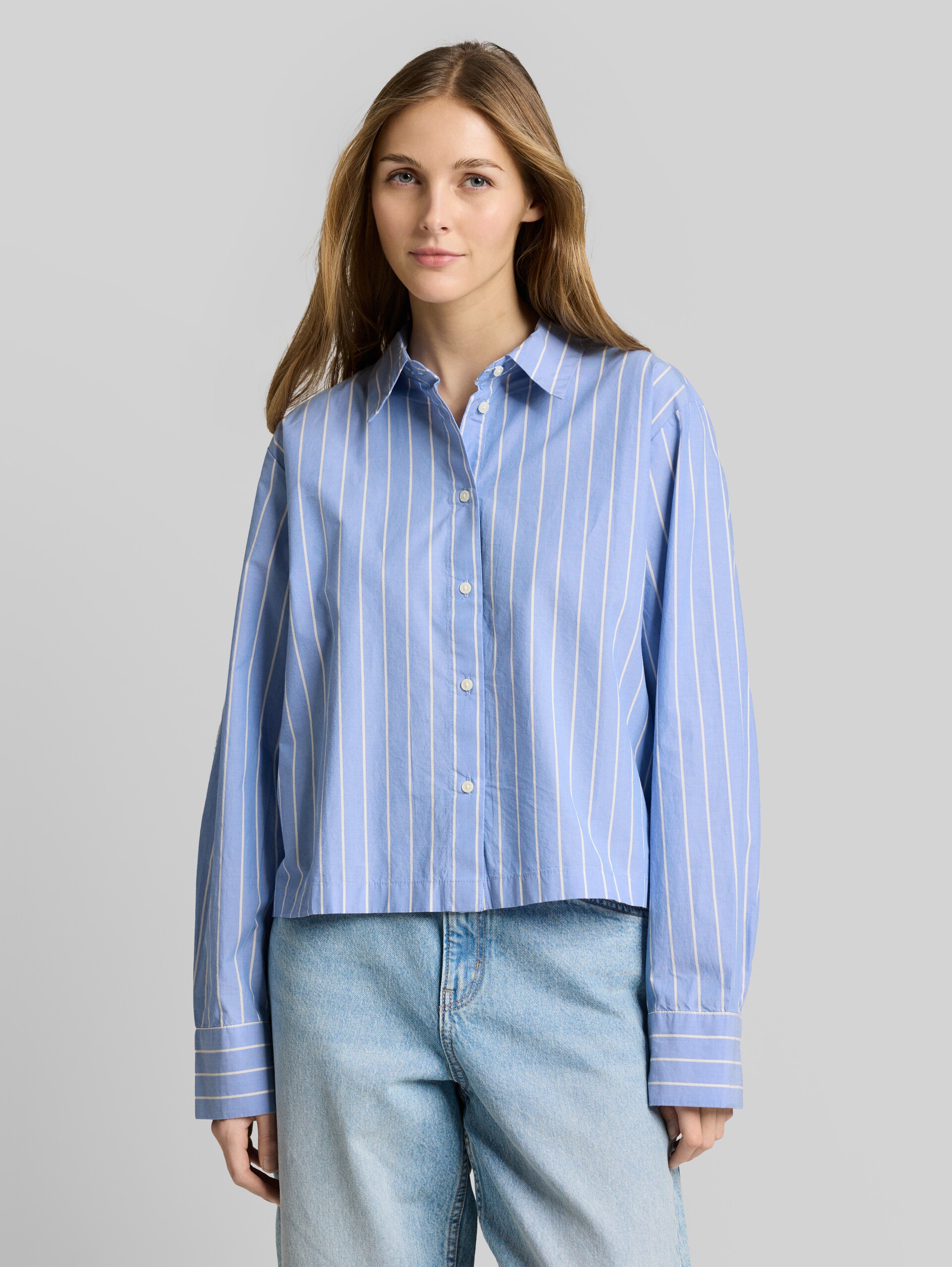 Boxy fit cotton shirt blouse - mid blue white stripe - Neckline model front view