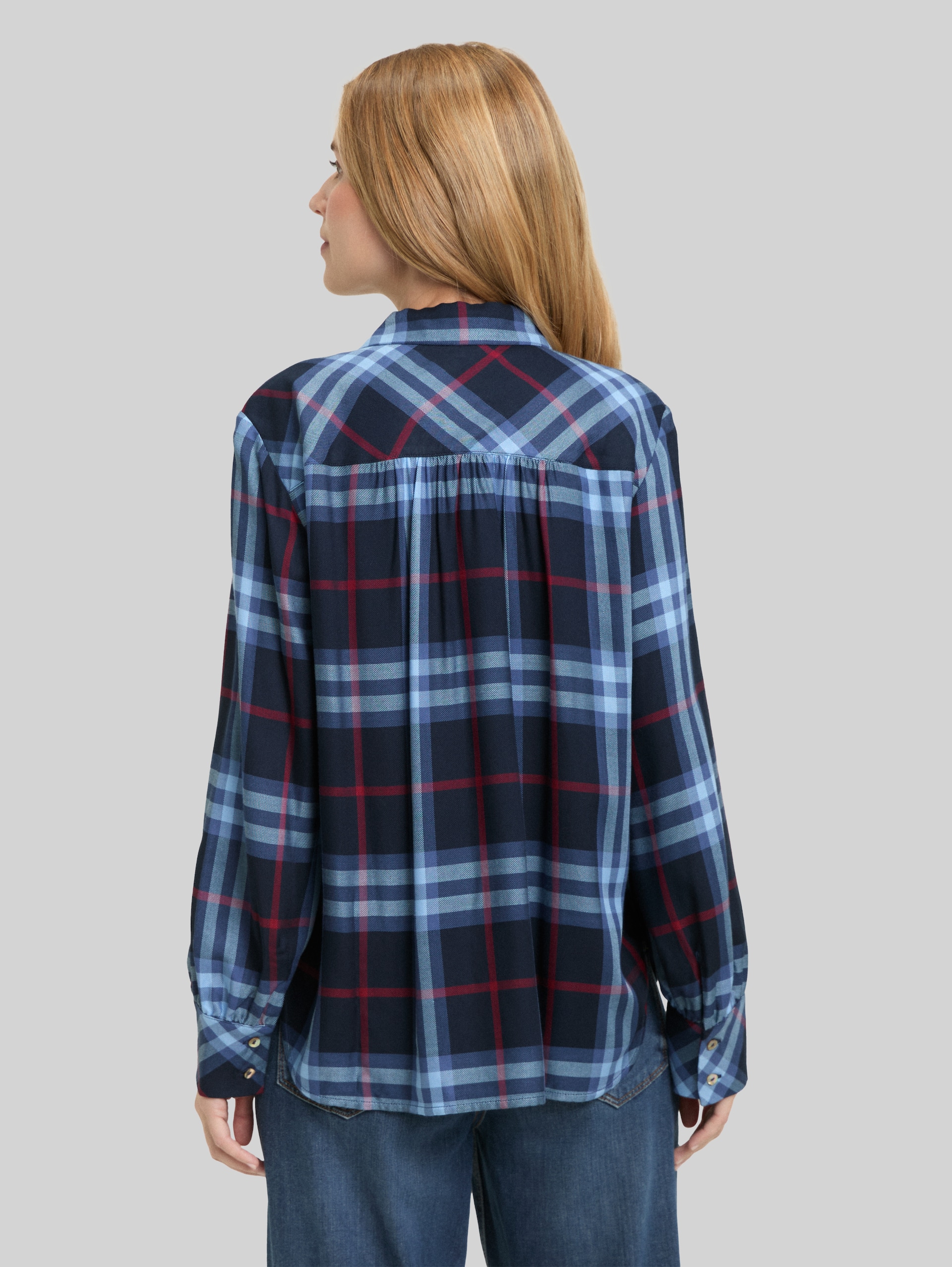 Bluse mit Karomuster - navy  blue big check - Auschnitt Model-Rückansicht