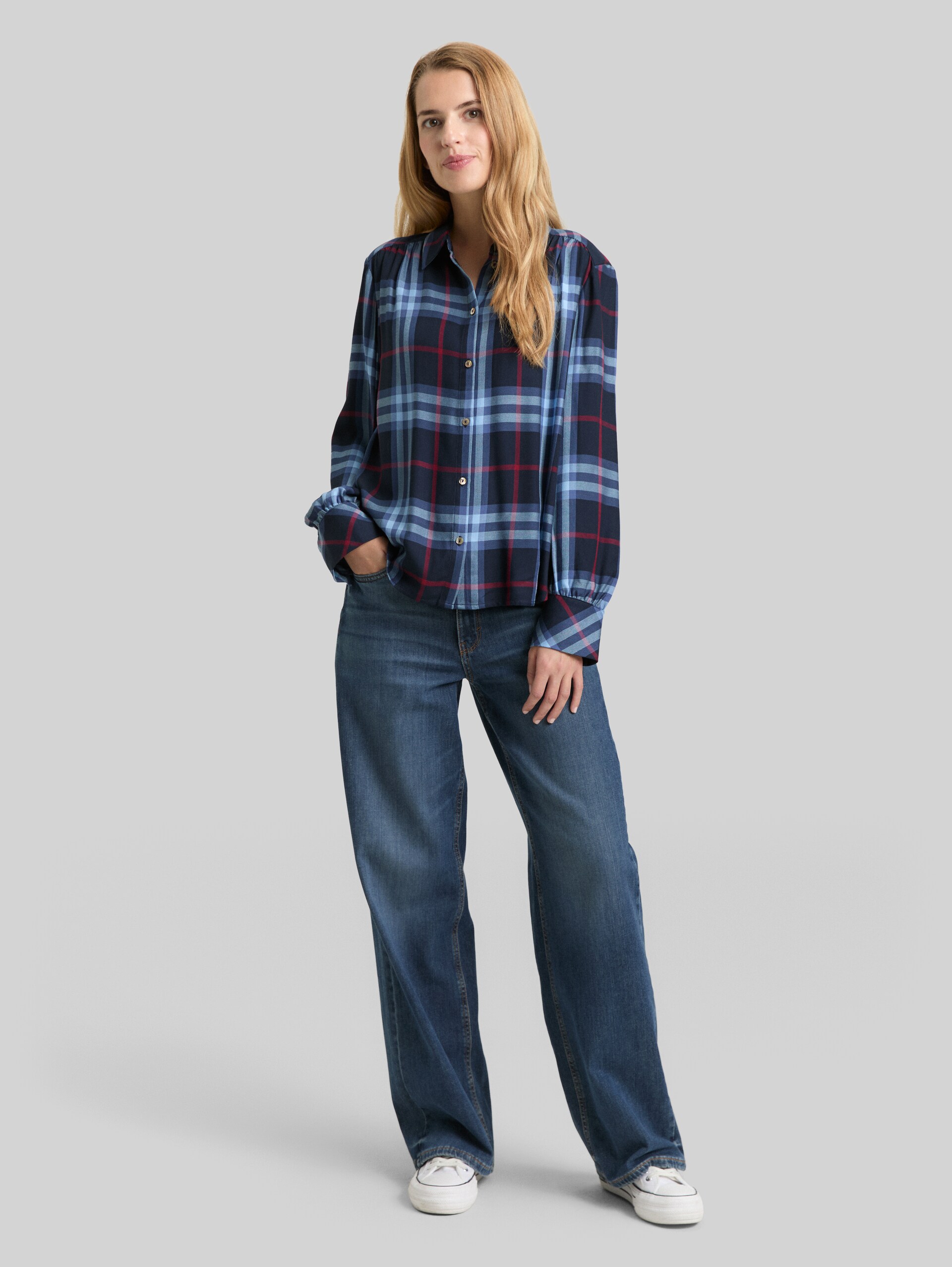 Bluse mit Karomuster - navy  blue big check - Model-Vorderansicht