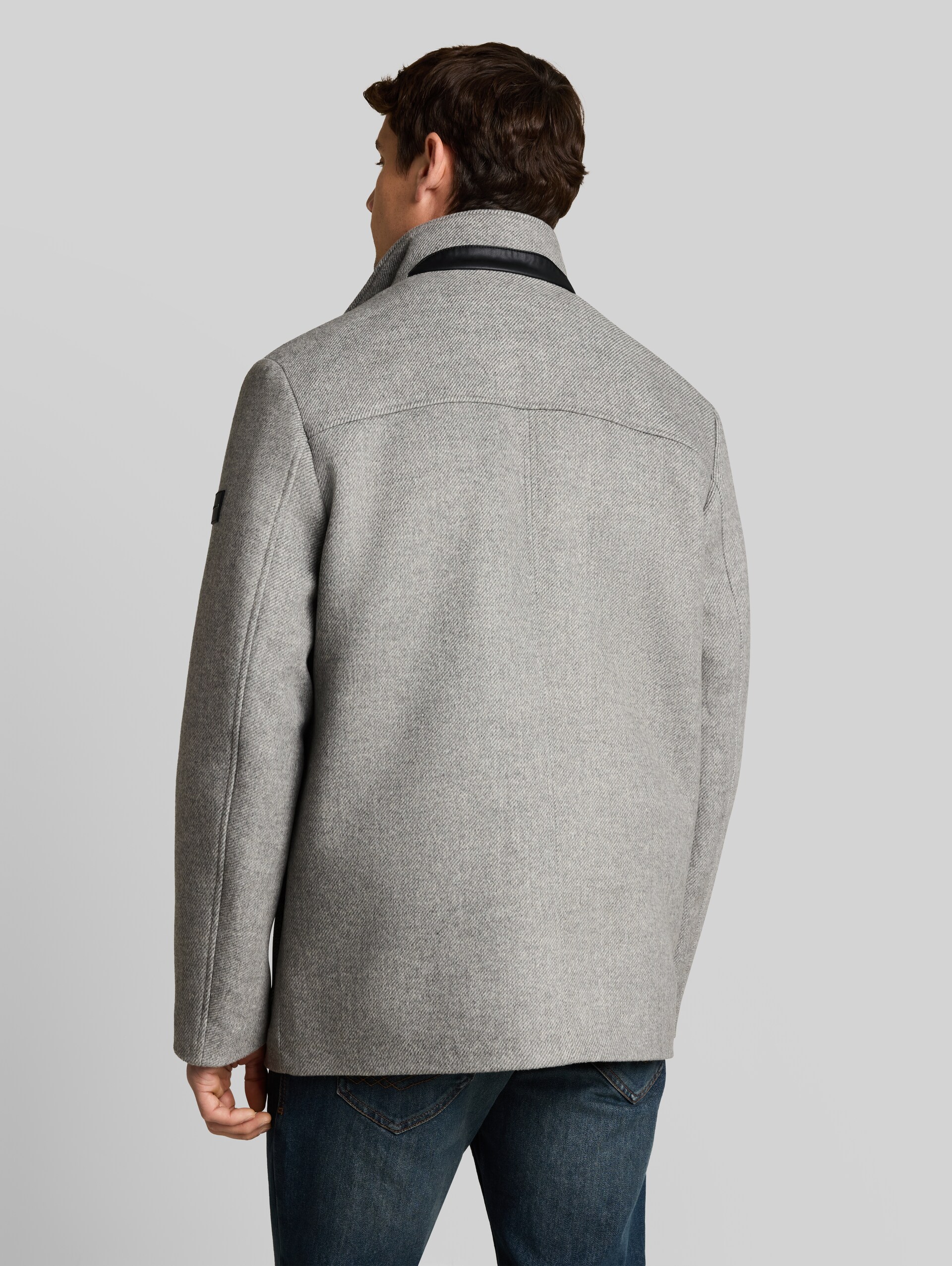 2-in-1 wollen jas met uitneembaar inzetstuk - mid grey melange twill - Model-achteraanzicht