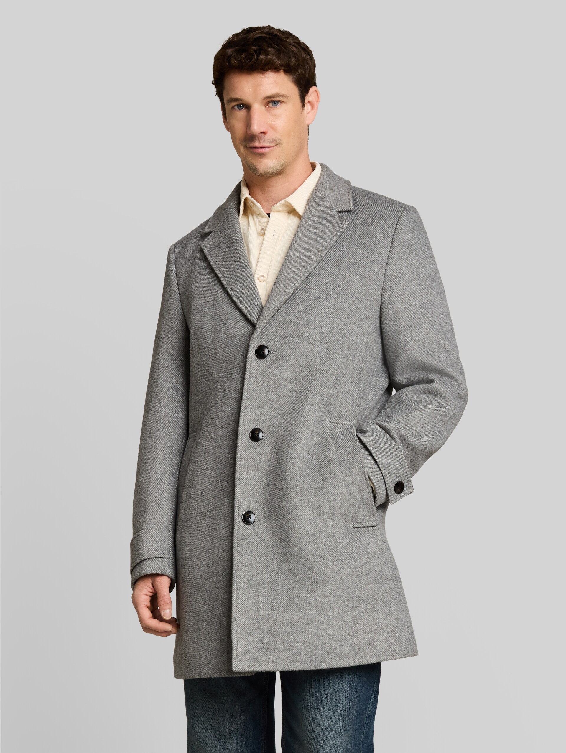 Wollmantel mit Reverskragen - mid grey melange twill - Model-Vorderansicht