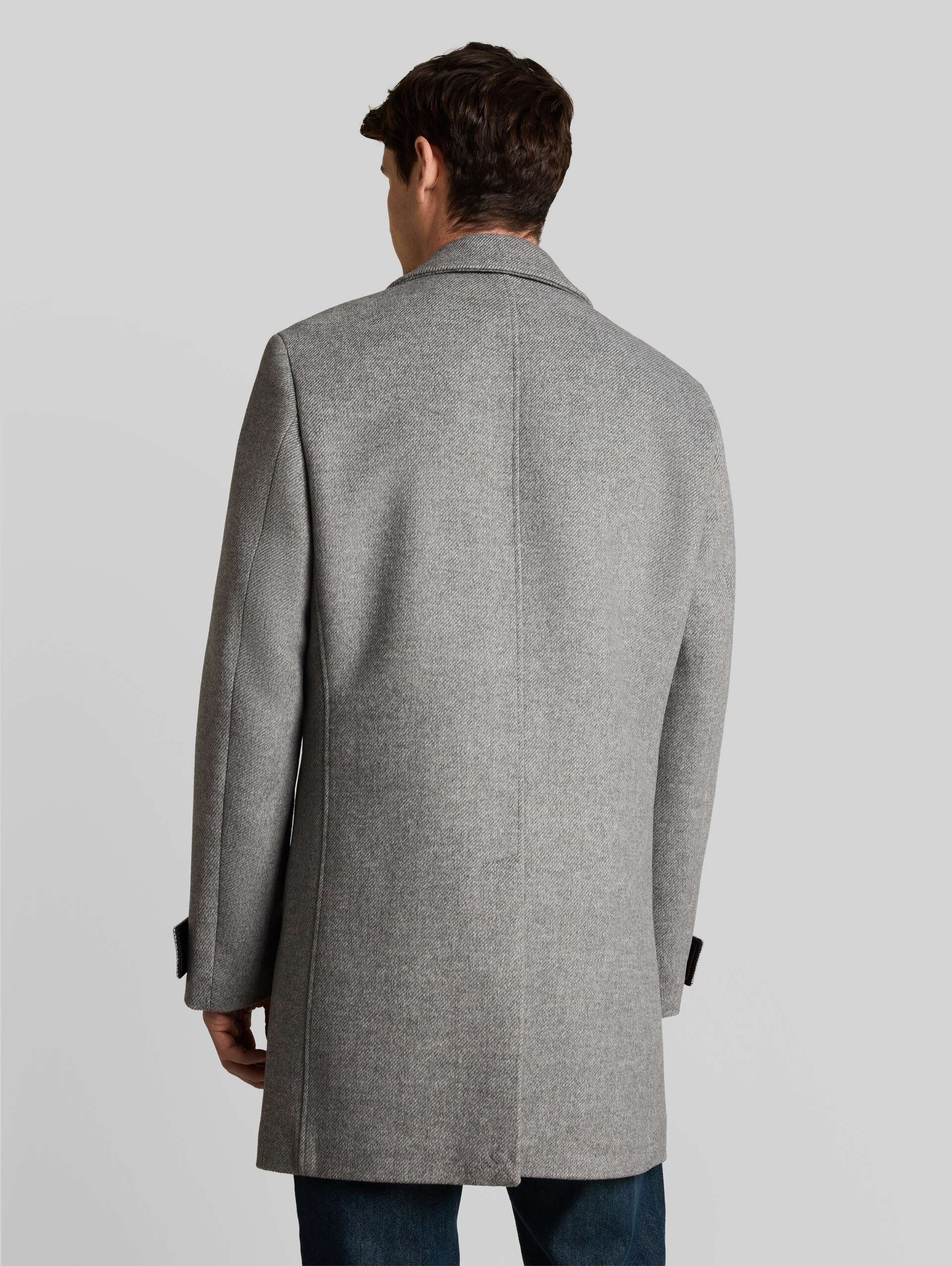 Wollmantel mit Reverskragen - mid grey melange twill - Model-Rückansicht