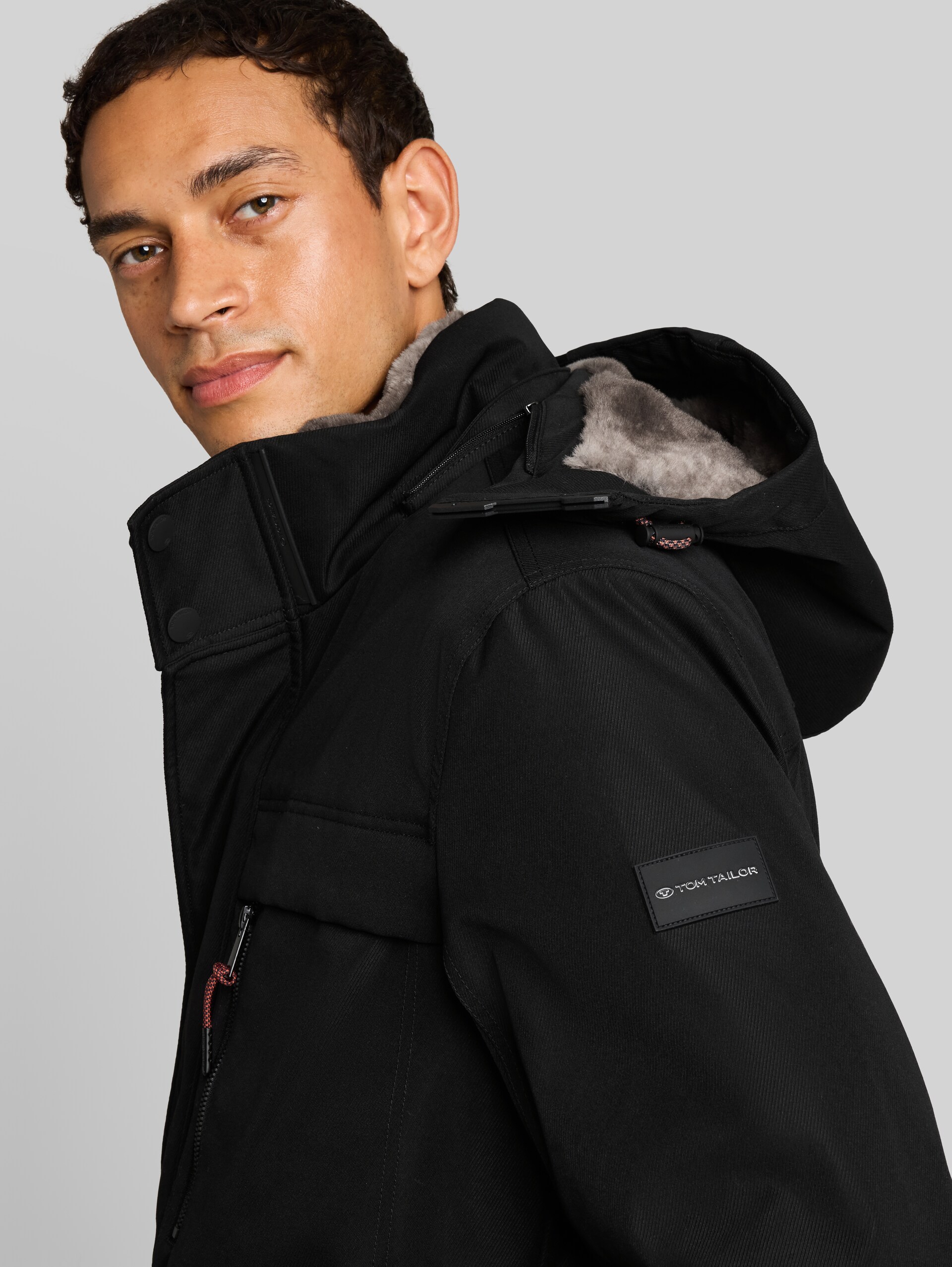 Feldjacke mit Innenfutter - Black - Detail-Model-Ansicht
